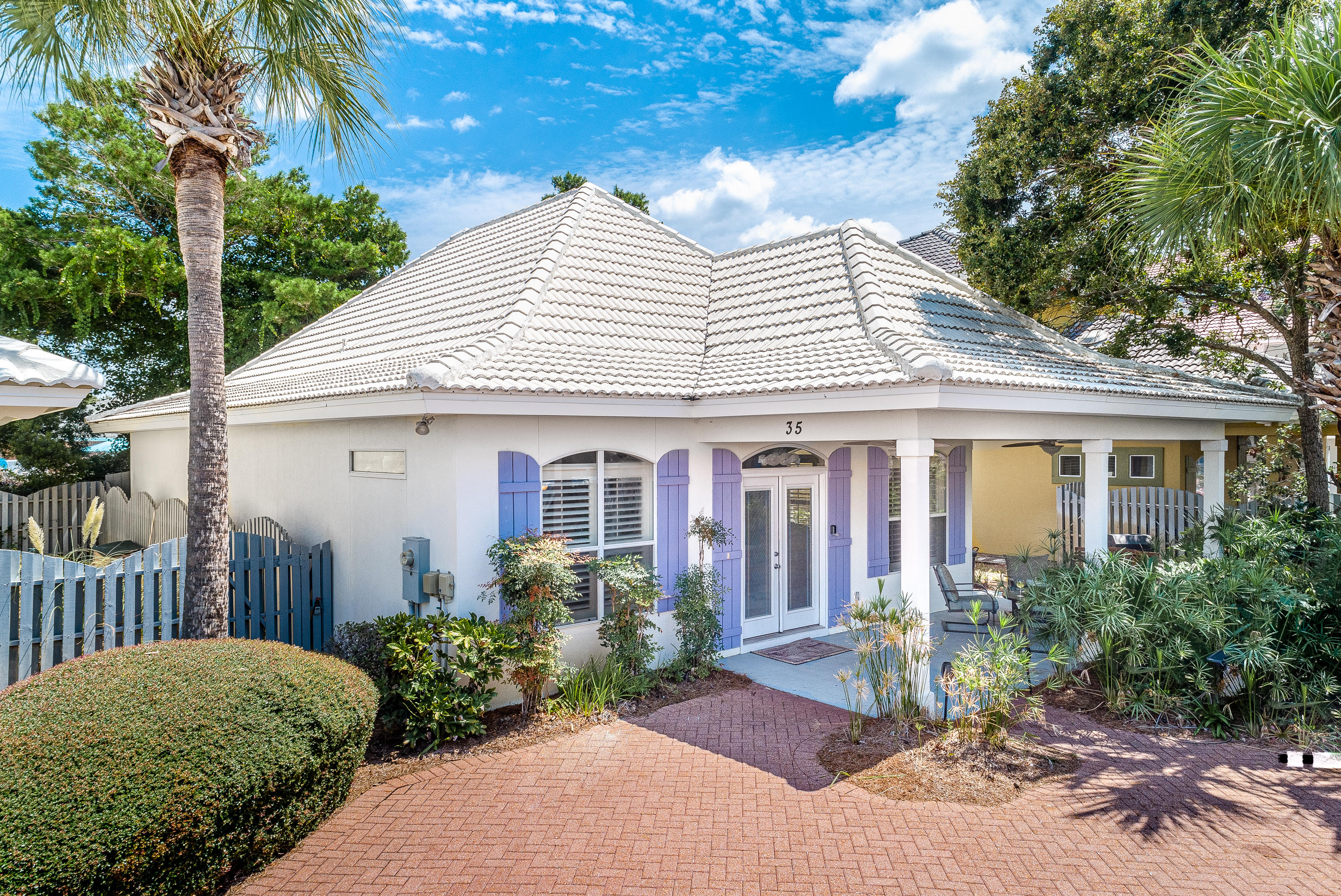 EMERALD SHORES OF SOUTH WALTON - Residential