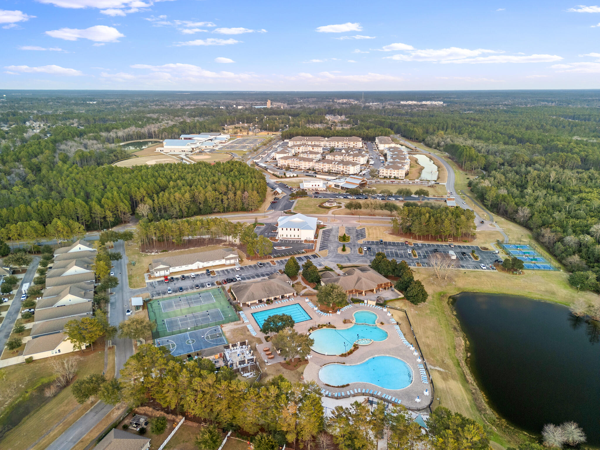 HAMMOCK BAY - Residential