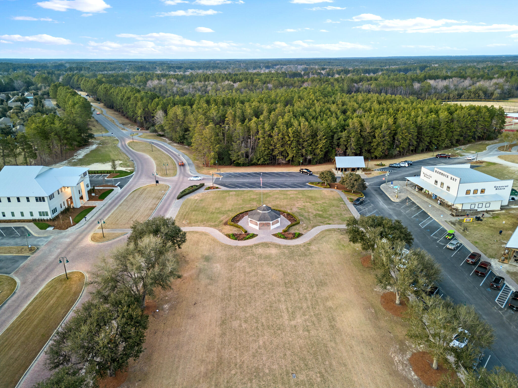 HAMMOCK BAY - Residential