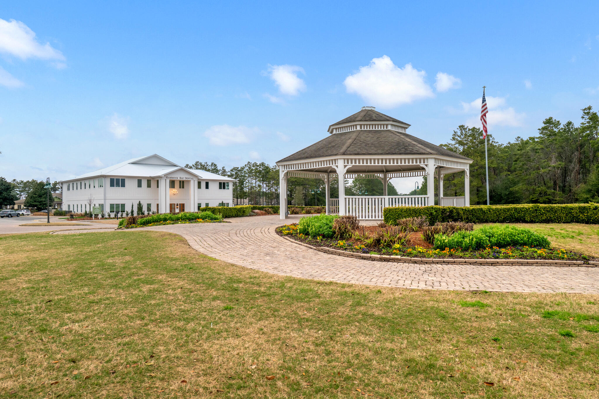 HAMMOCK BAY - Residential
