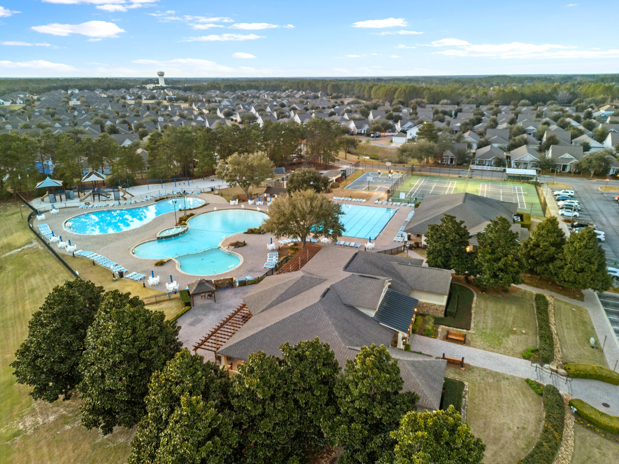 HAMMOCK BAY - Residential