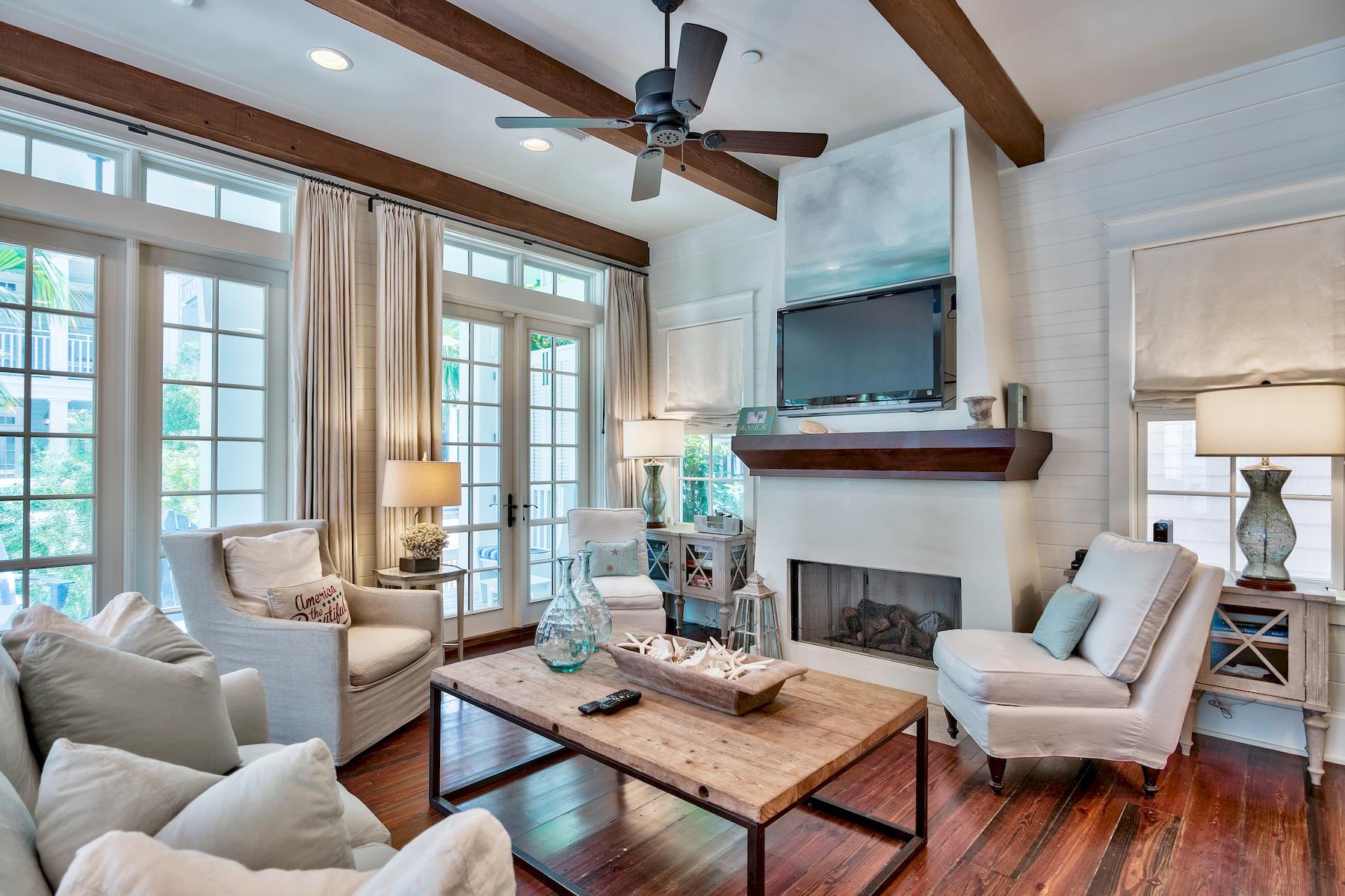 SEASIDE 15 - Residential