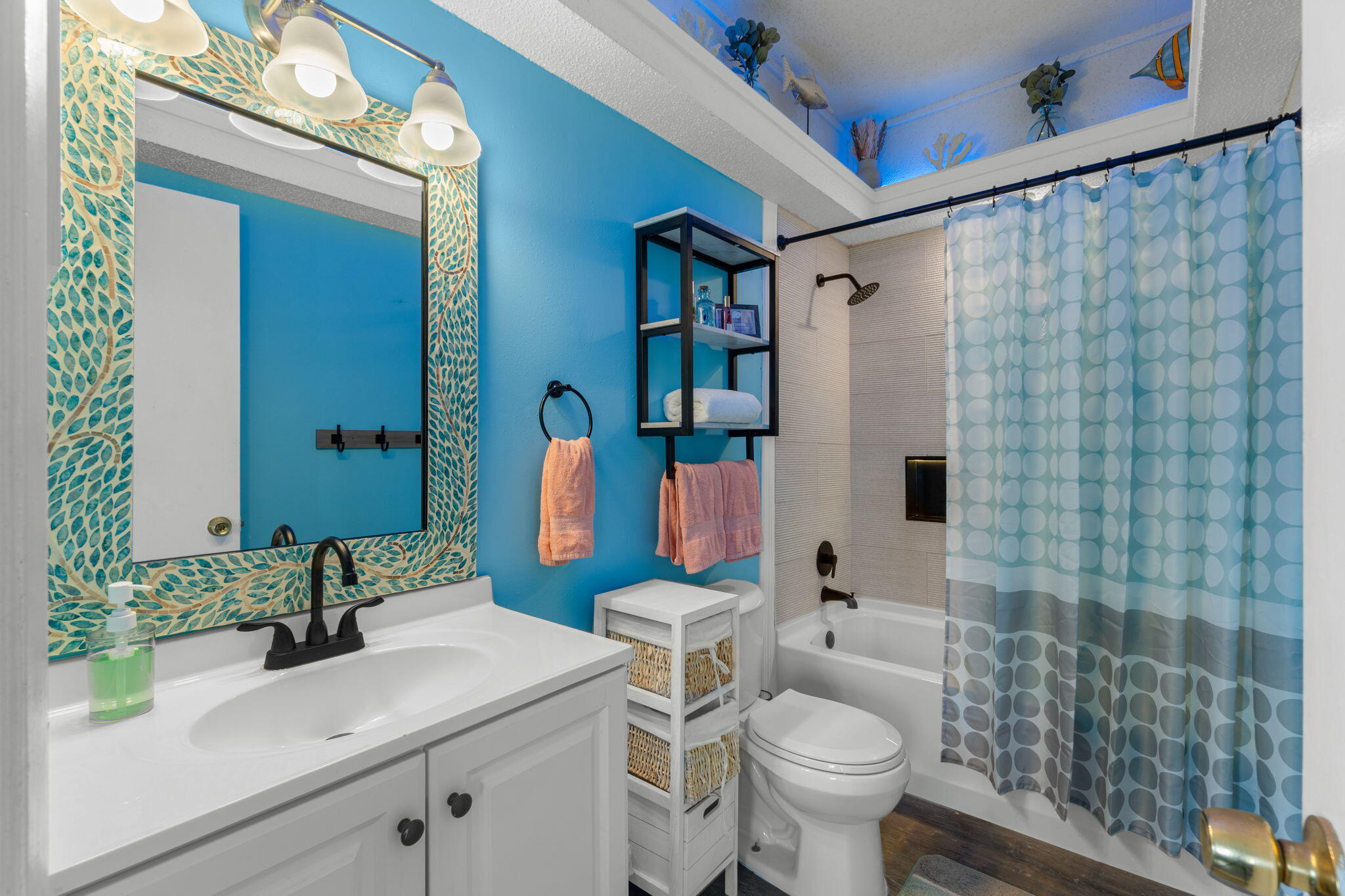 ISLAND ISLA CONDO - Residential