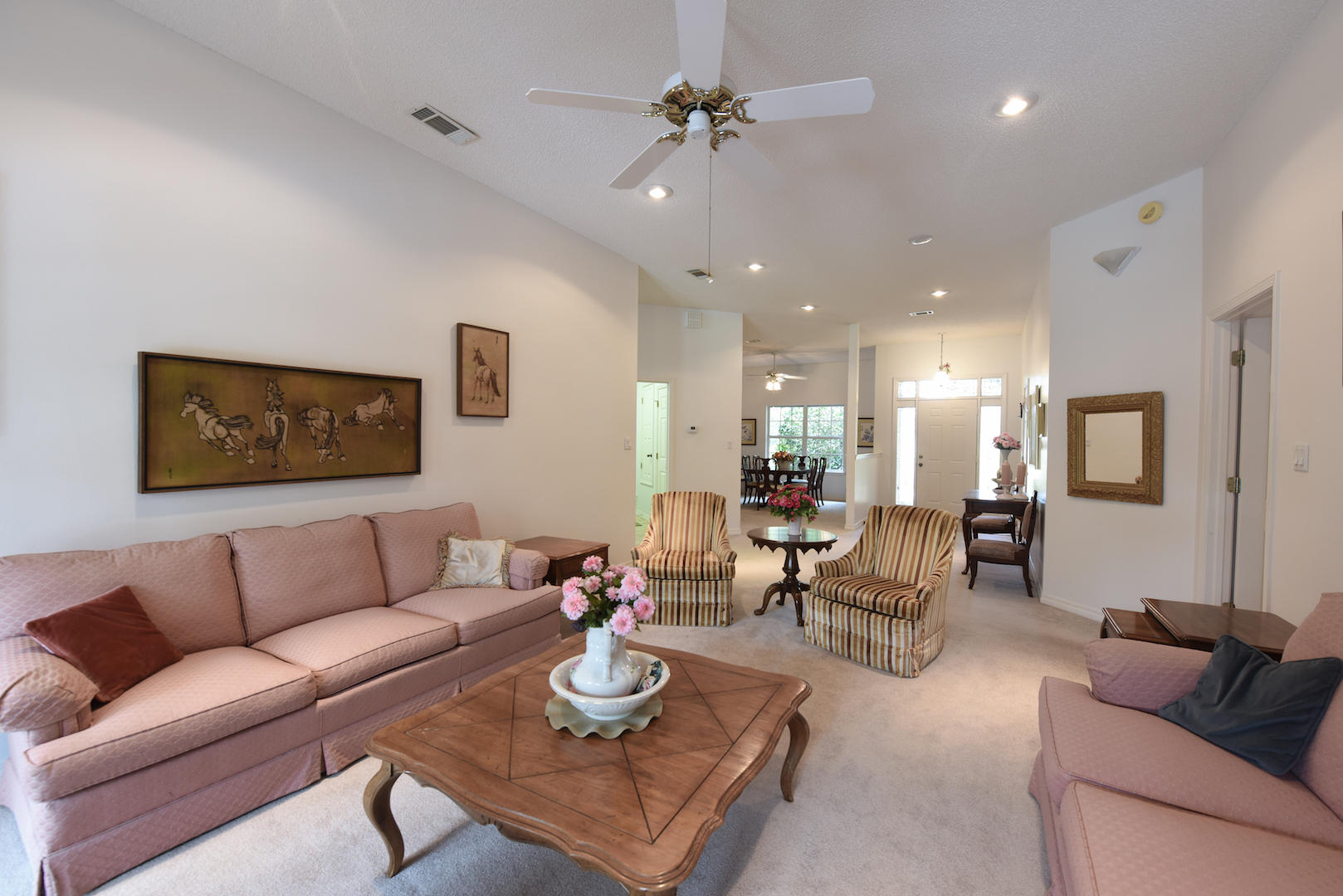 HAPPY HOLLOW - Residential