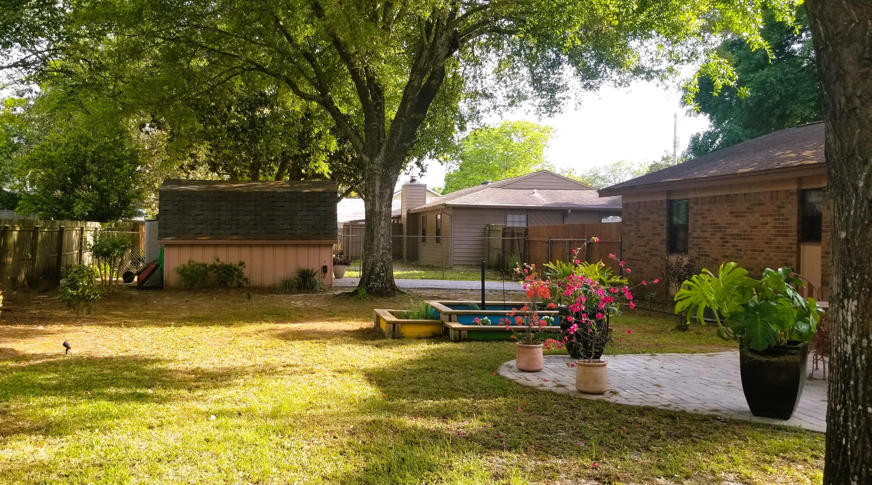 EASTWOOD 8TH ADDN - Residential