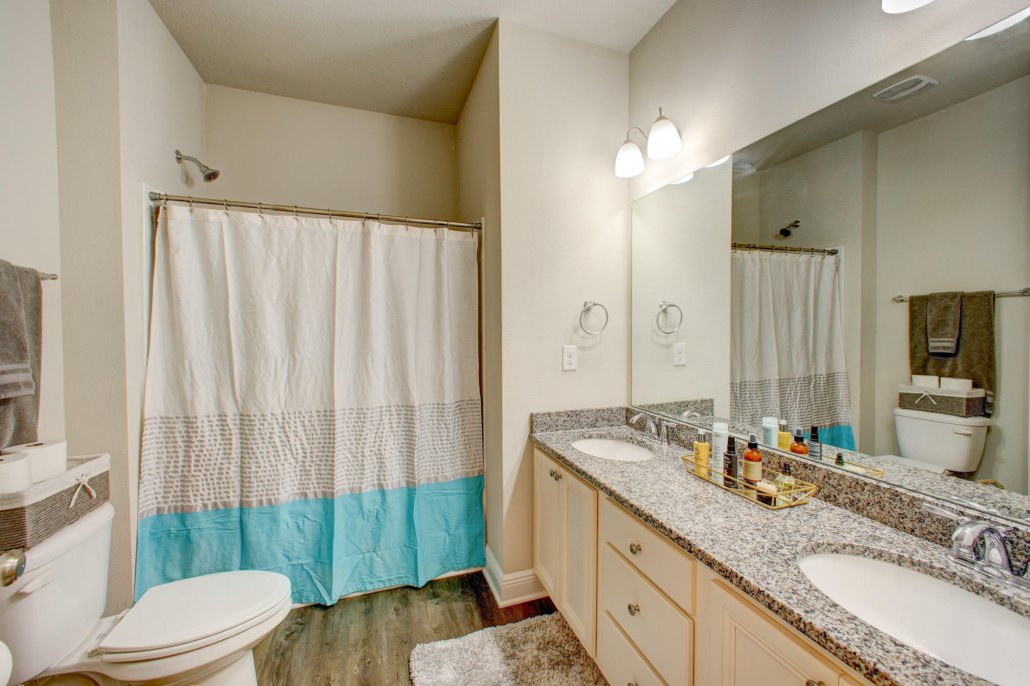 Redstone Commons - Residential