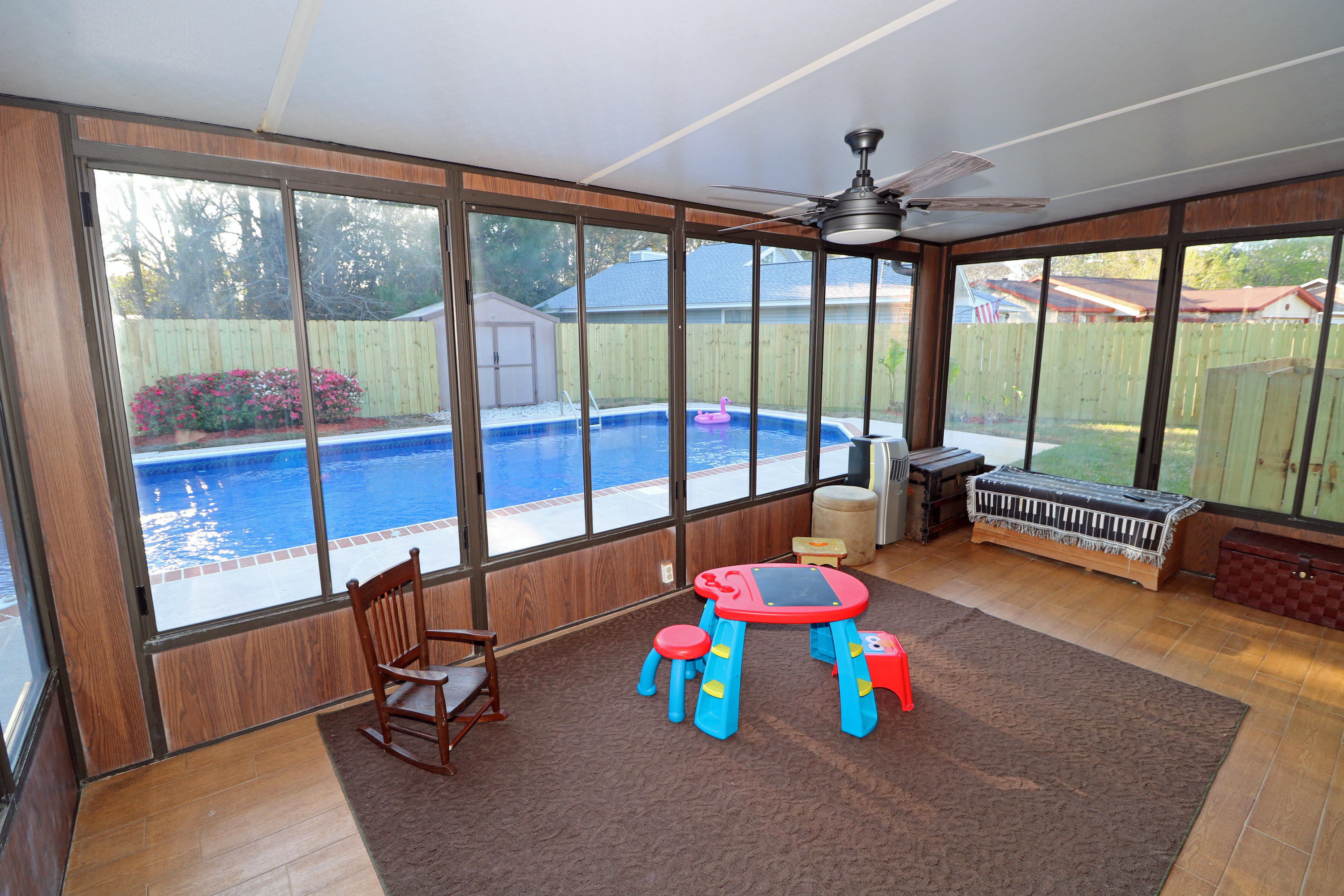 QUAIL RUN - Residential