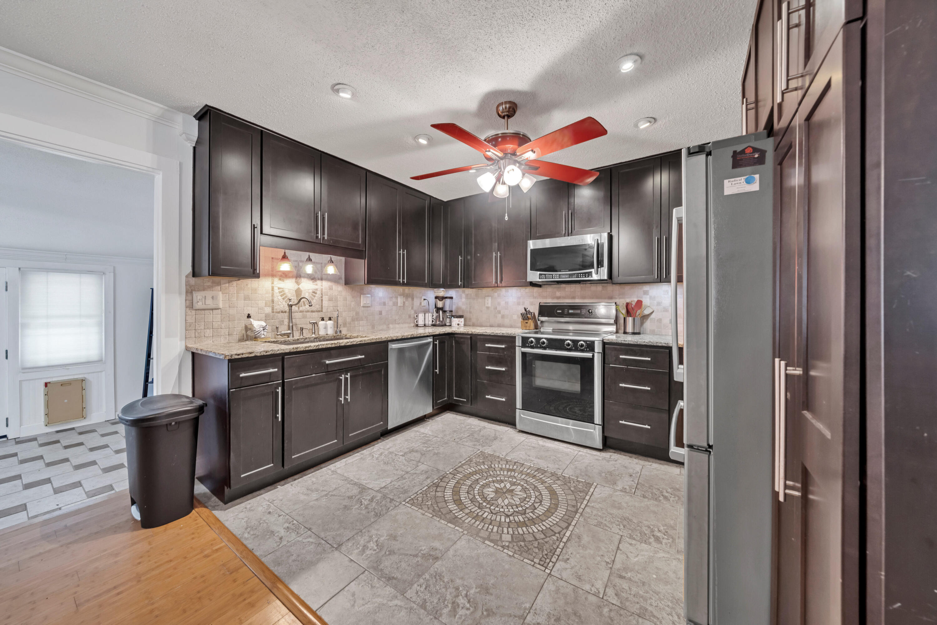 SPRINGHILL S/D LOT 23 - Residential Lease