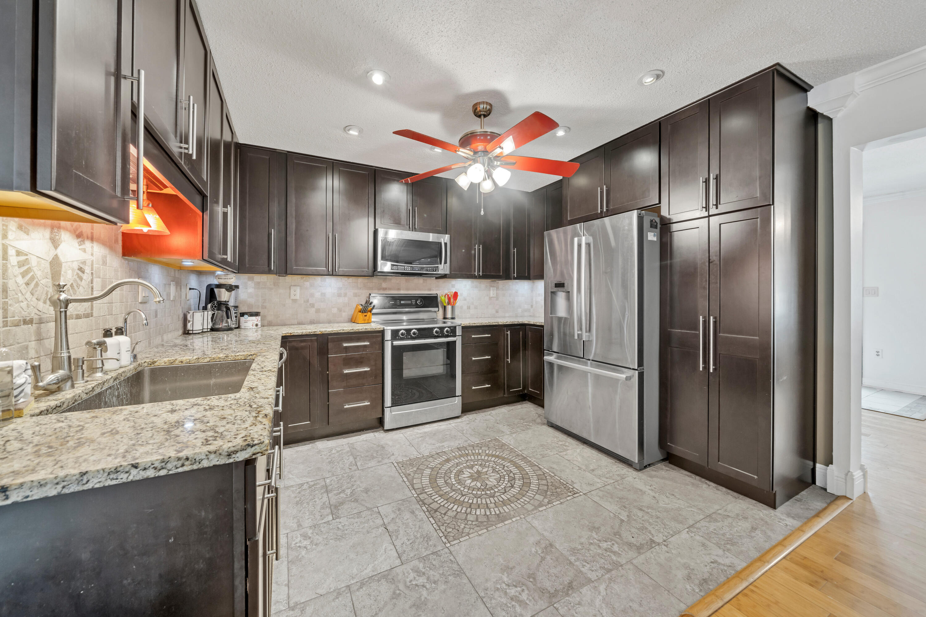 SPRINGHILL S/D LOT 23 - Residential Lease