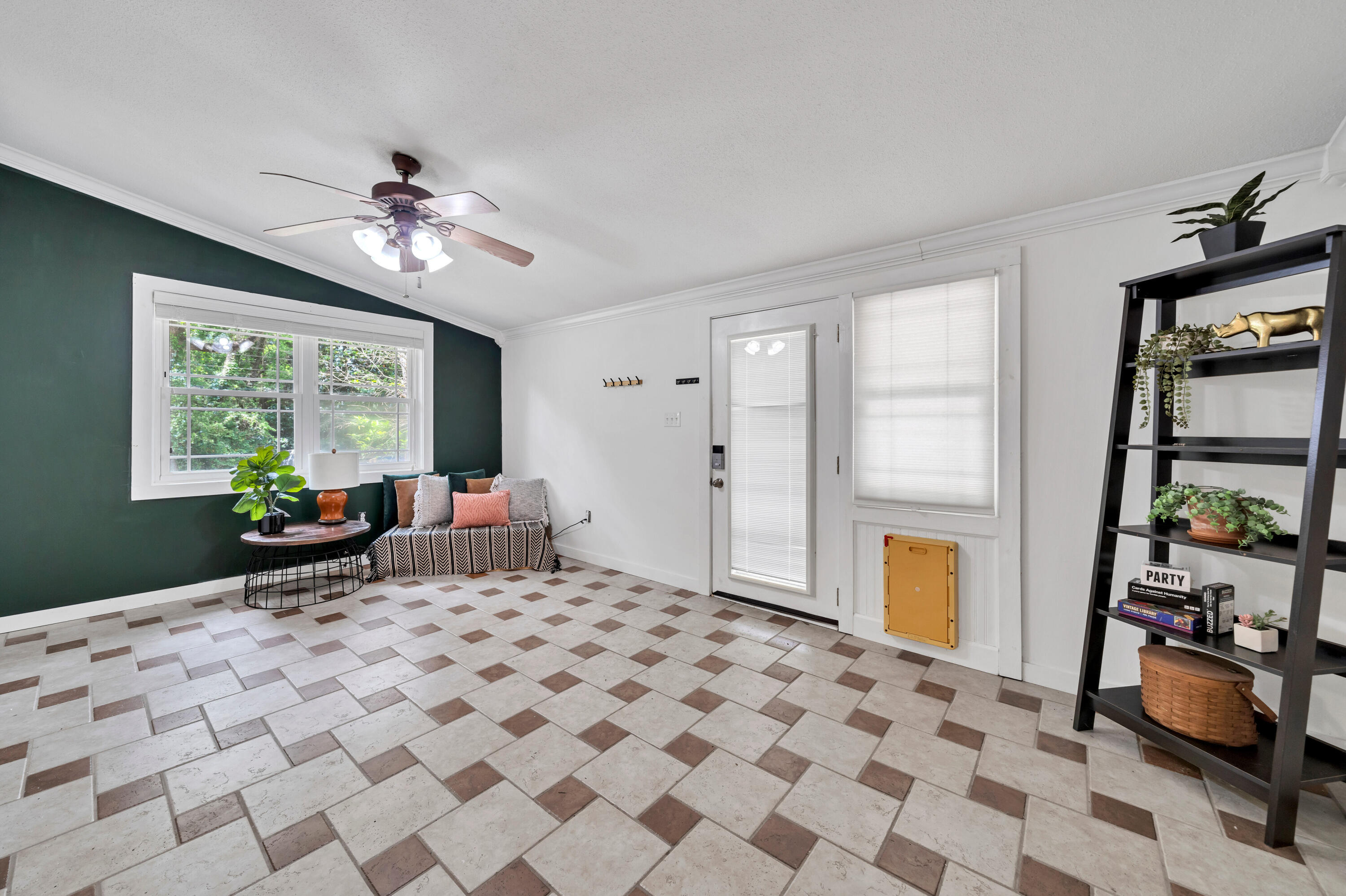 SPRINGHILL S/D LOT 23 - Residential Lease