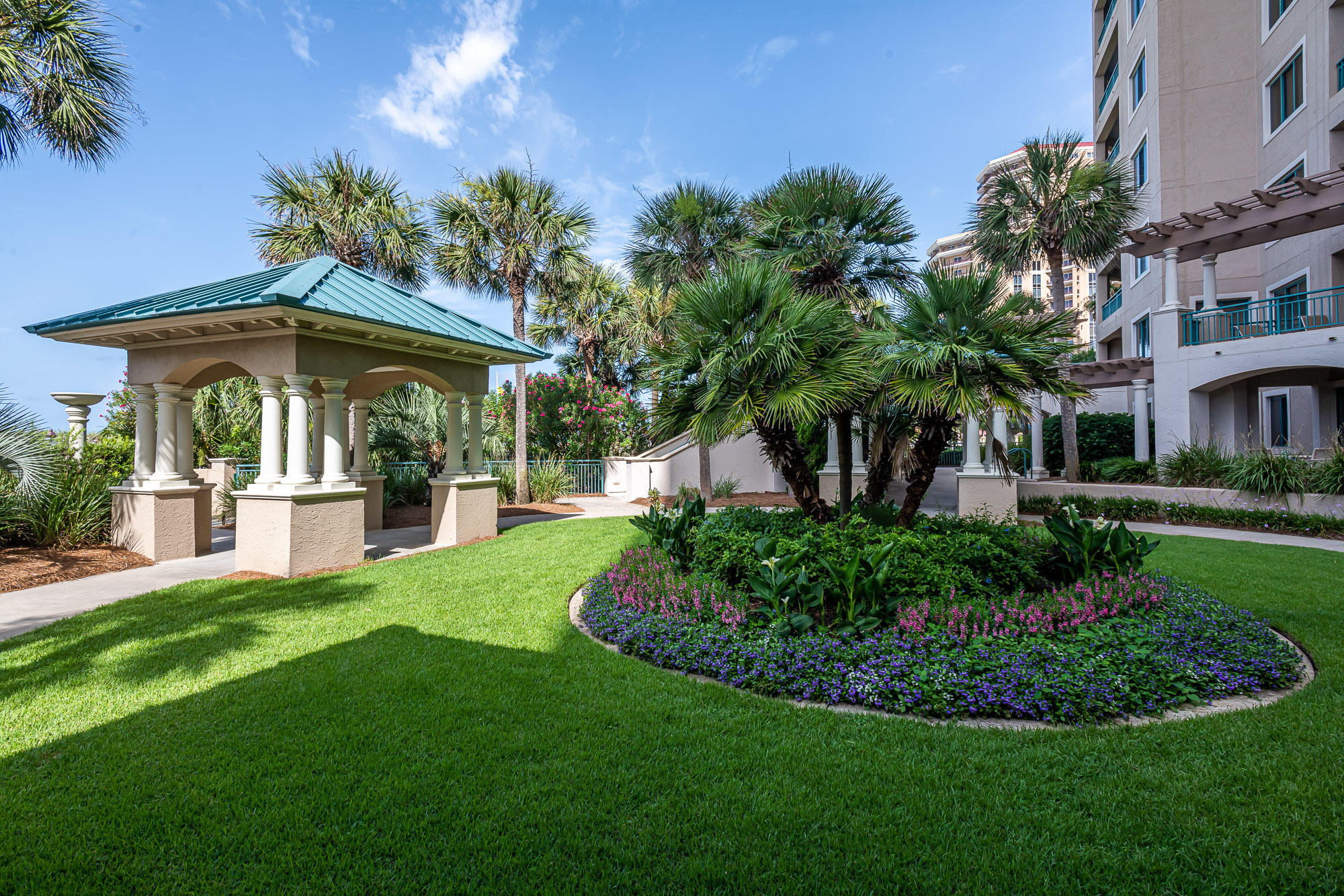 SOUTHWINDS AT SANDESTIN - Residential