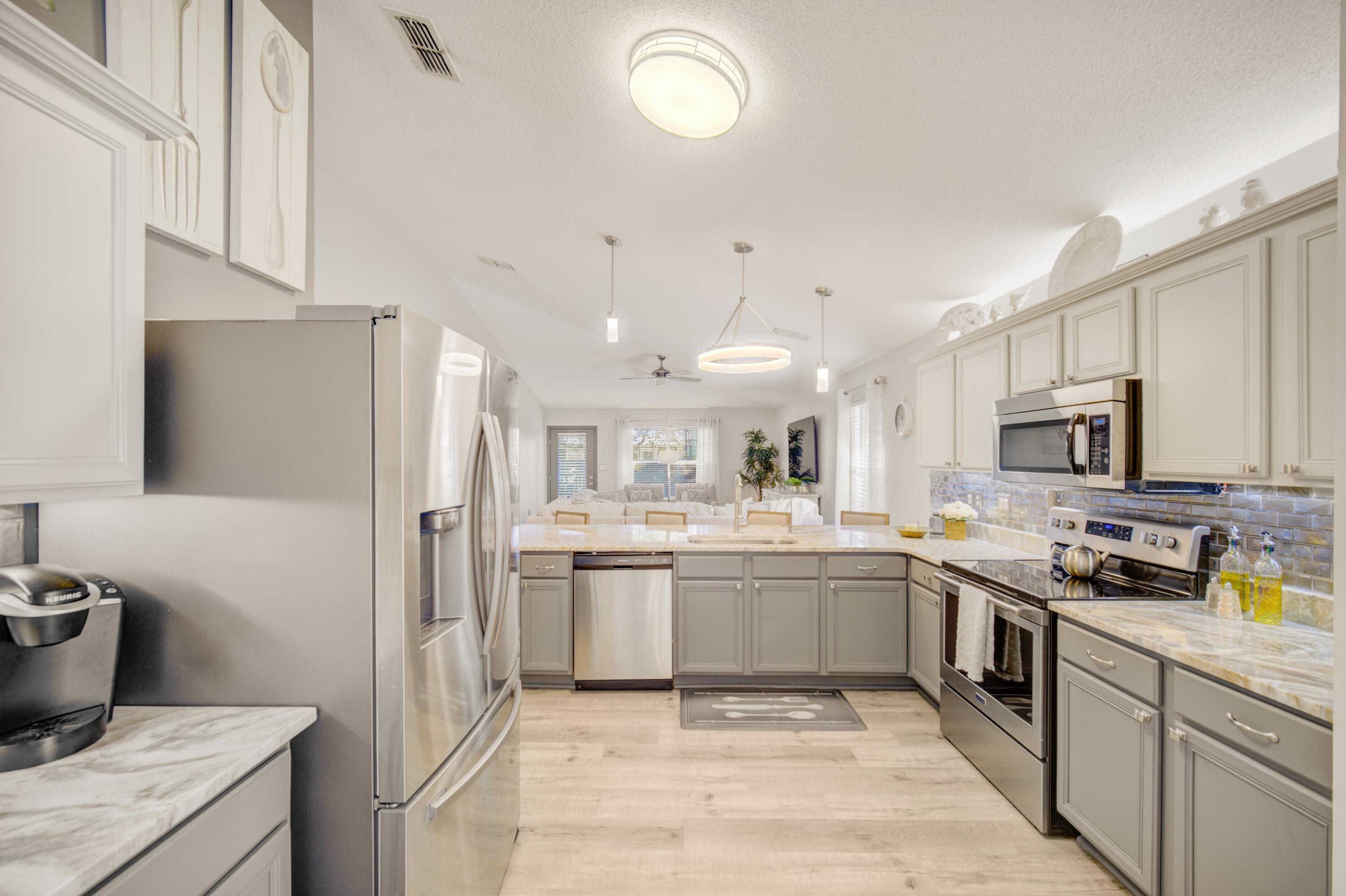 DRIFTWOOD ESTATES - Residential