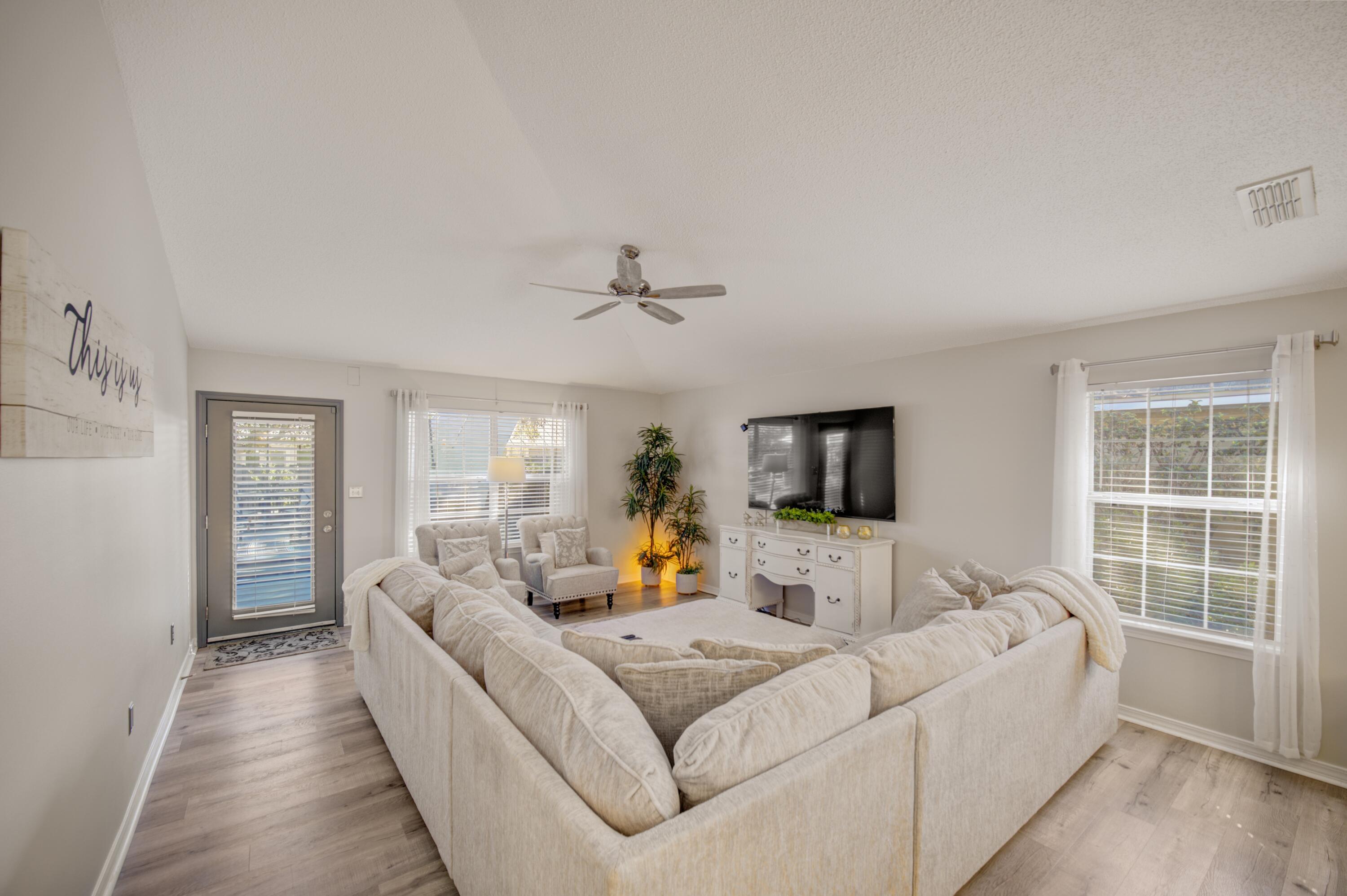 DRIFTWOOD ESTATES - Residential