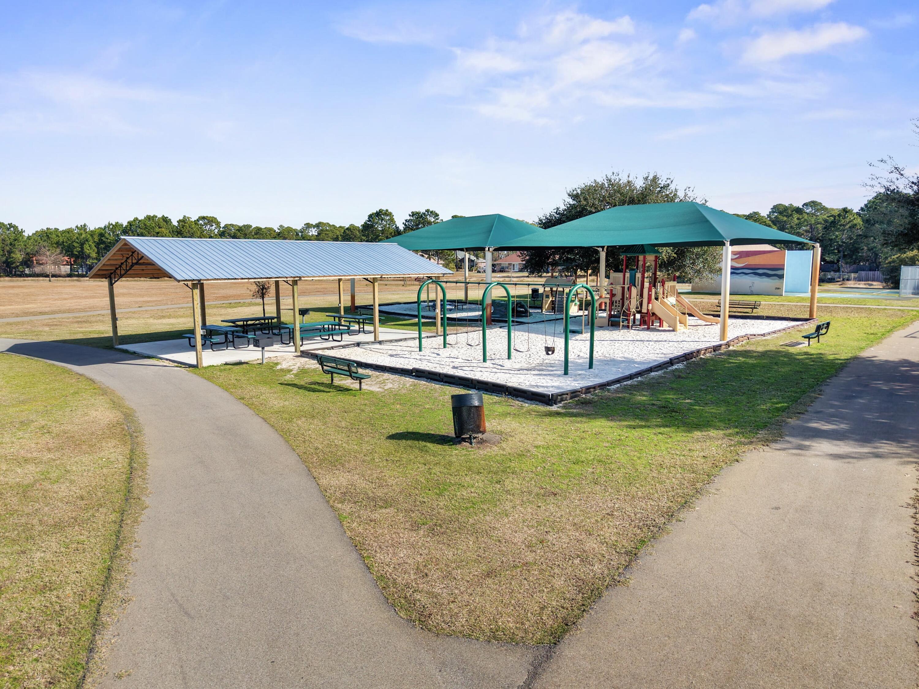 DRIFTWOOD ESTATES - Residential