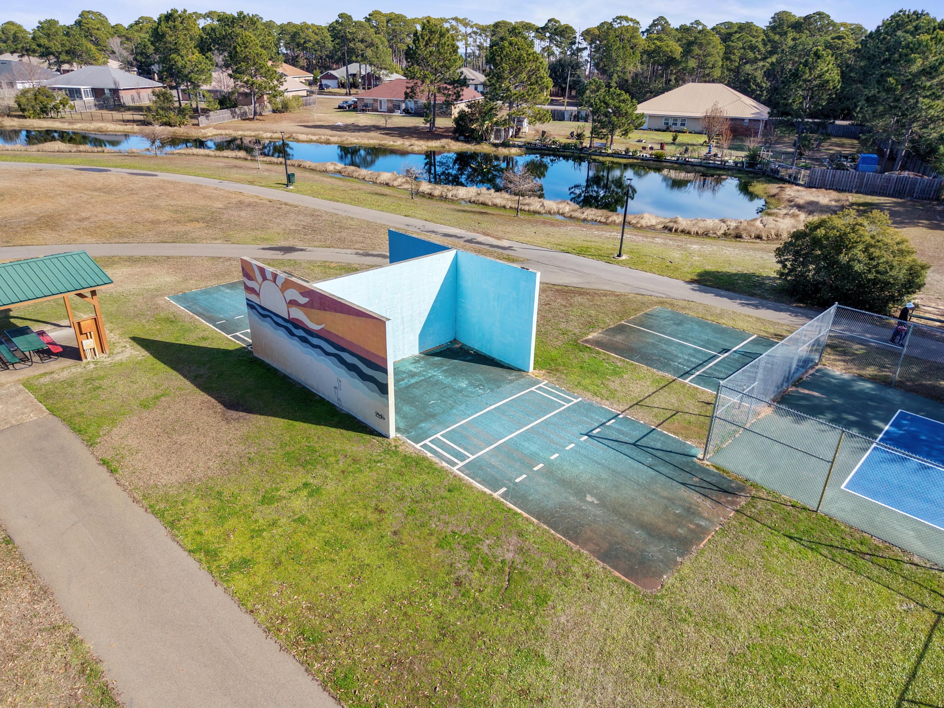 DRIFTWOOD ESTATES - Residential