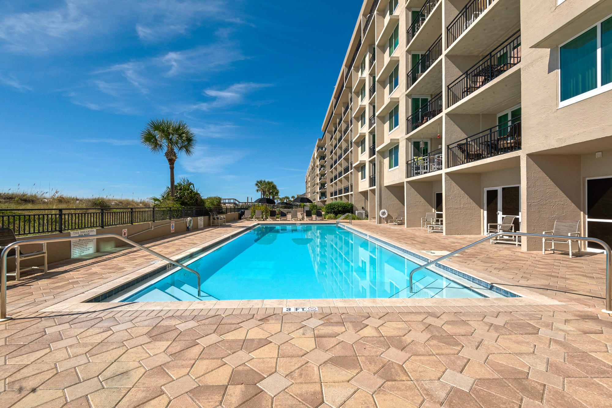 BREAKERS OF FWB PH 1 - Residential