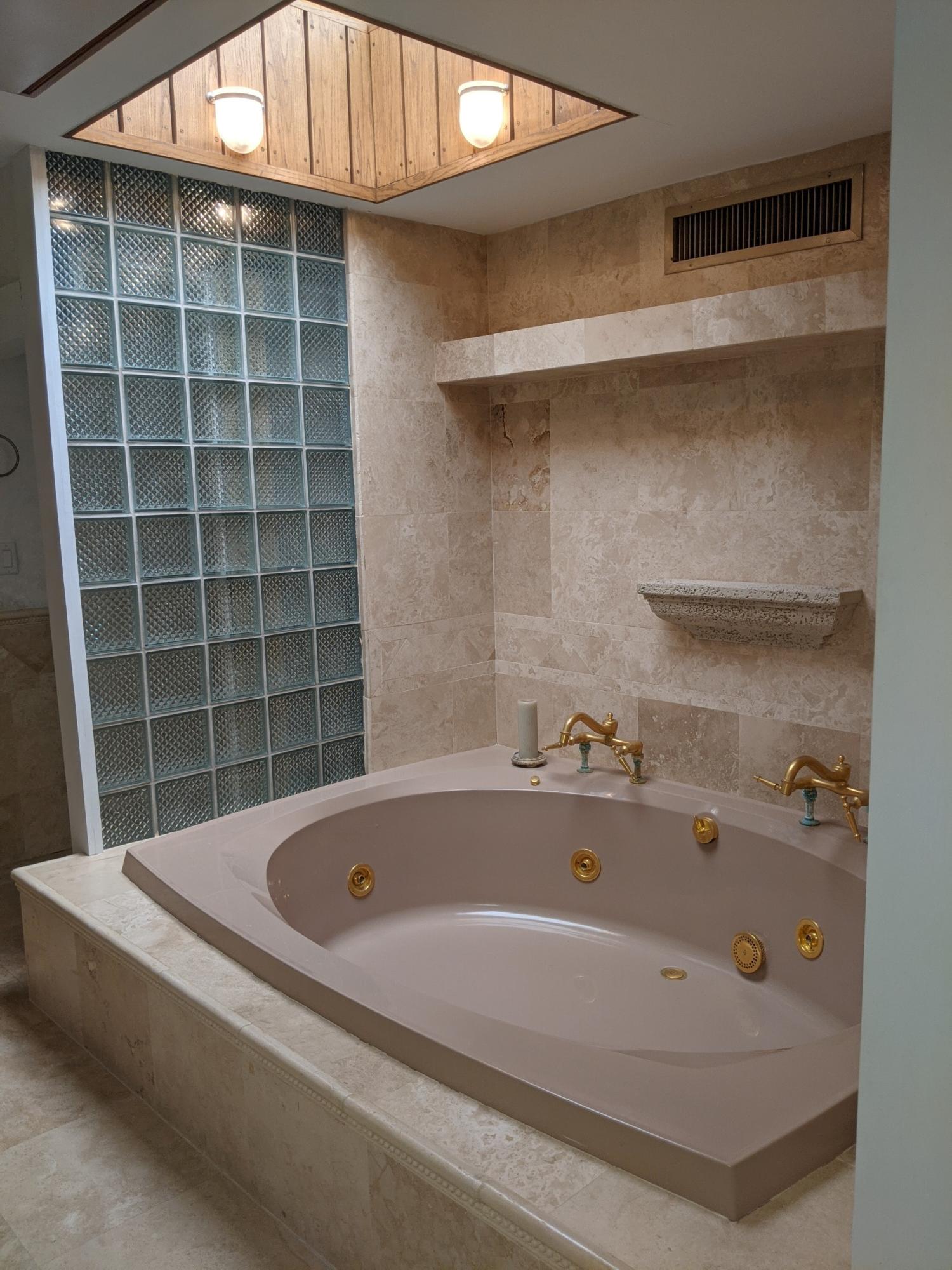 BREAKERS OF FWB PH 1 - Residential