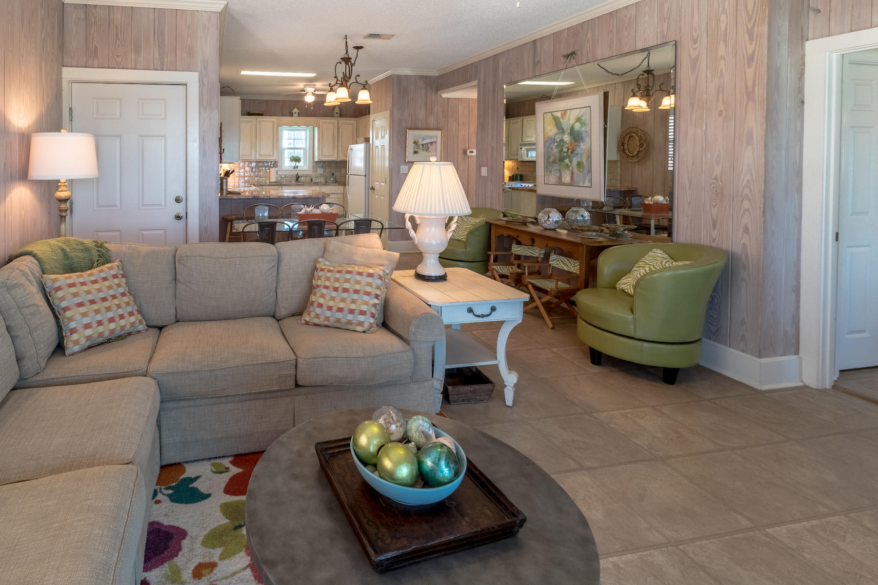 EASTERN LAKE S/D - Residential