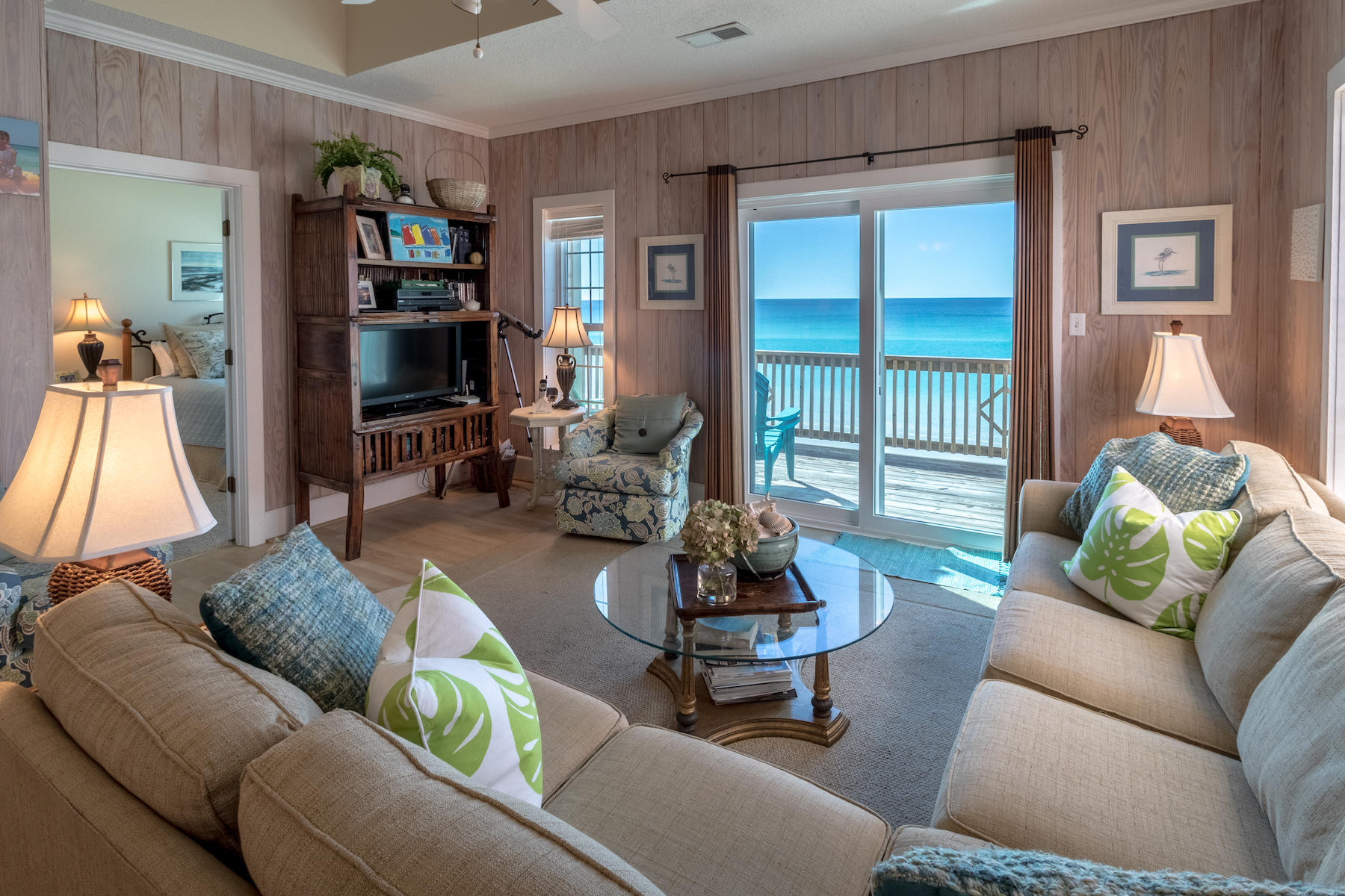 EASTERN LAKE S/D - Residential