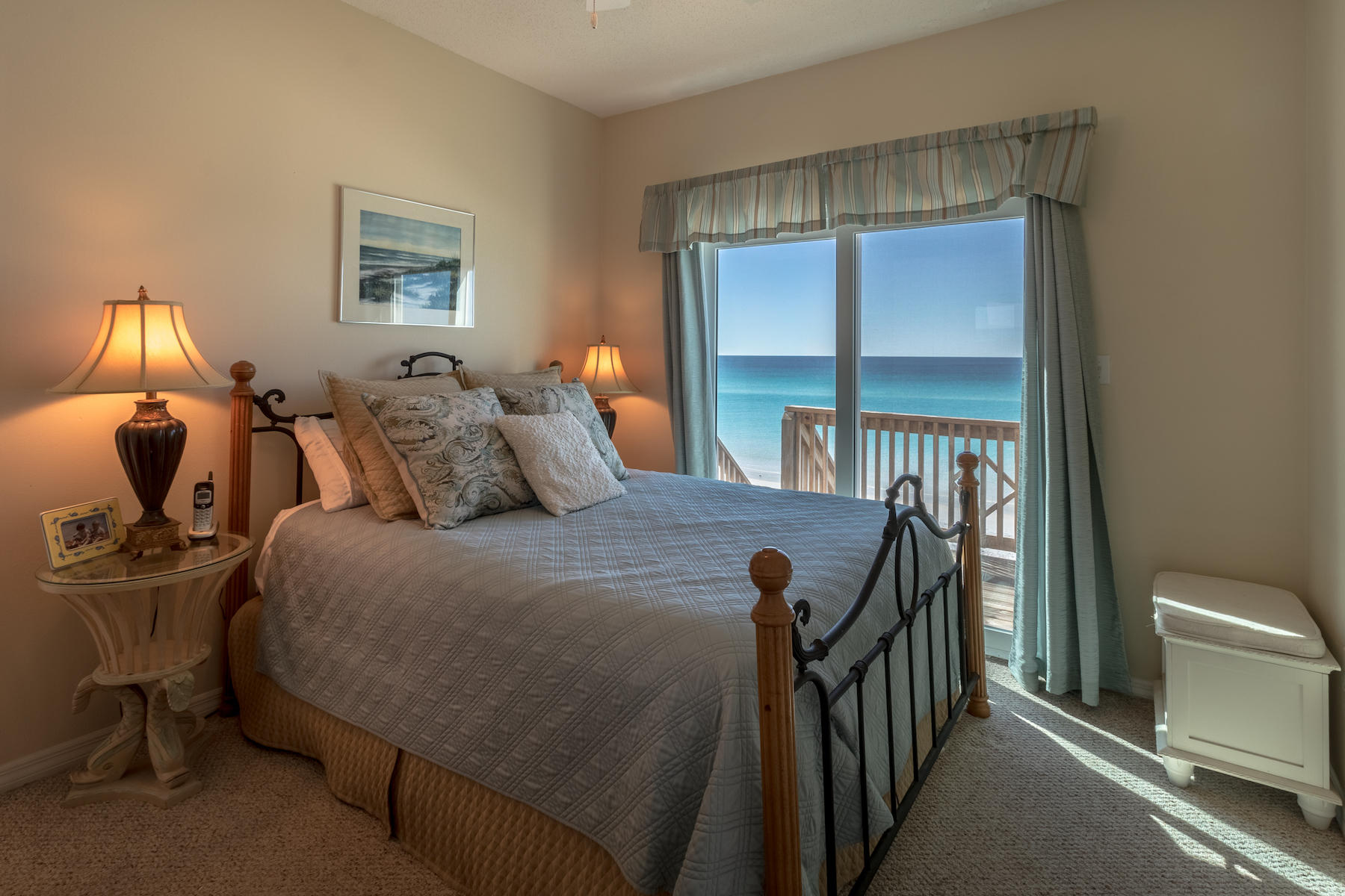 EASTERN LAKE S/D - Residential