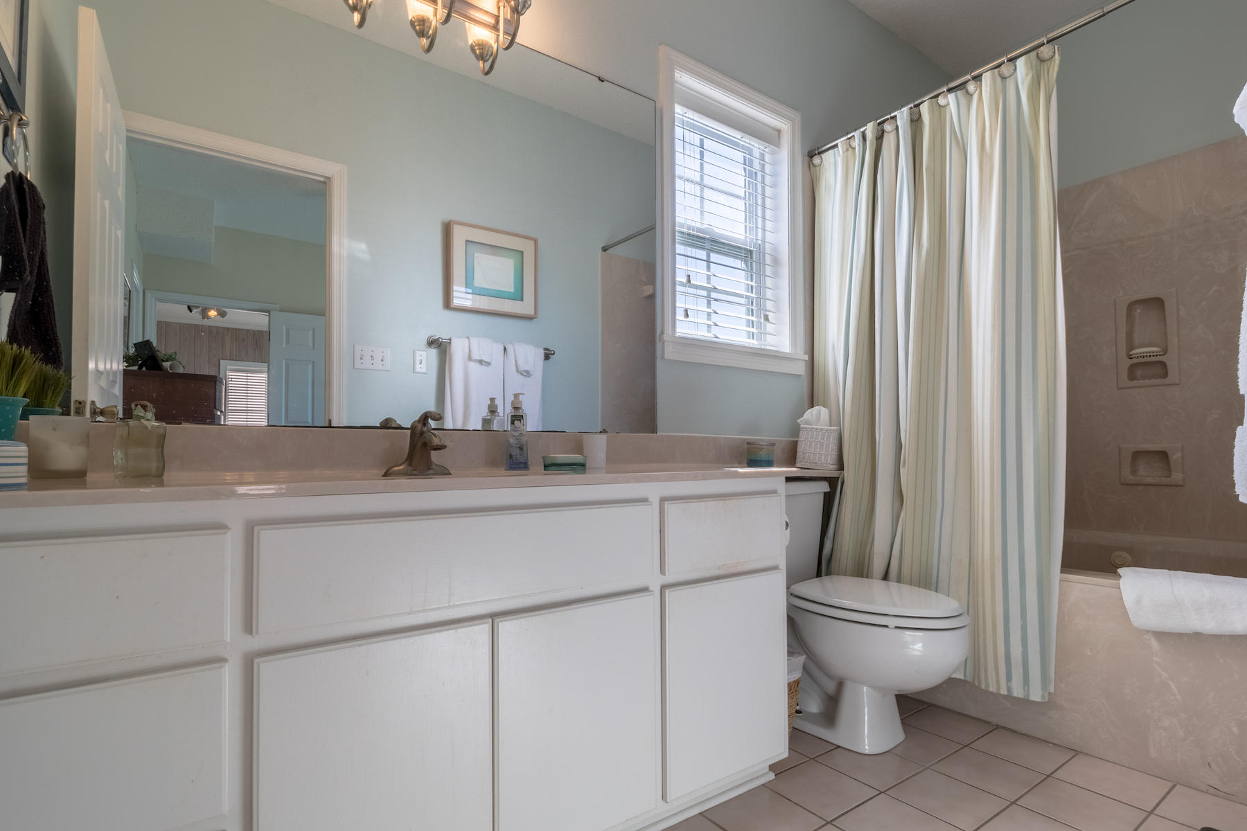 EASTERN LAKE S/D - Residential