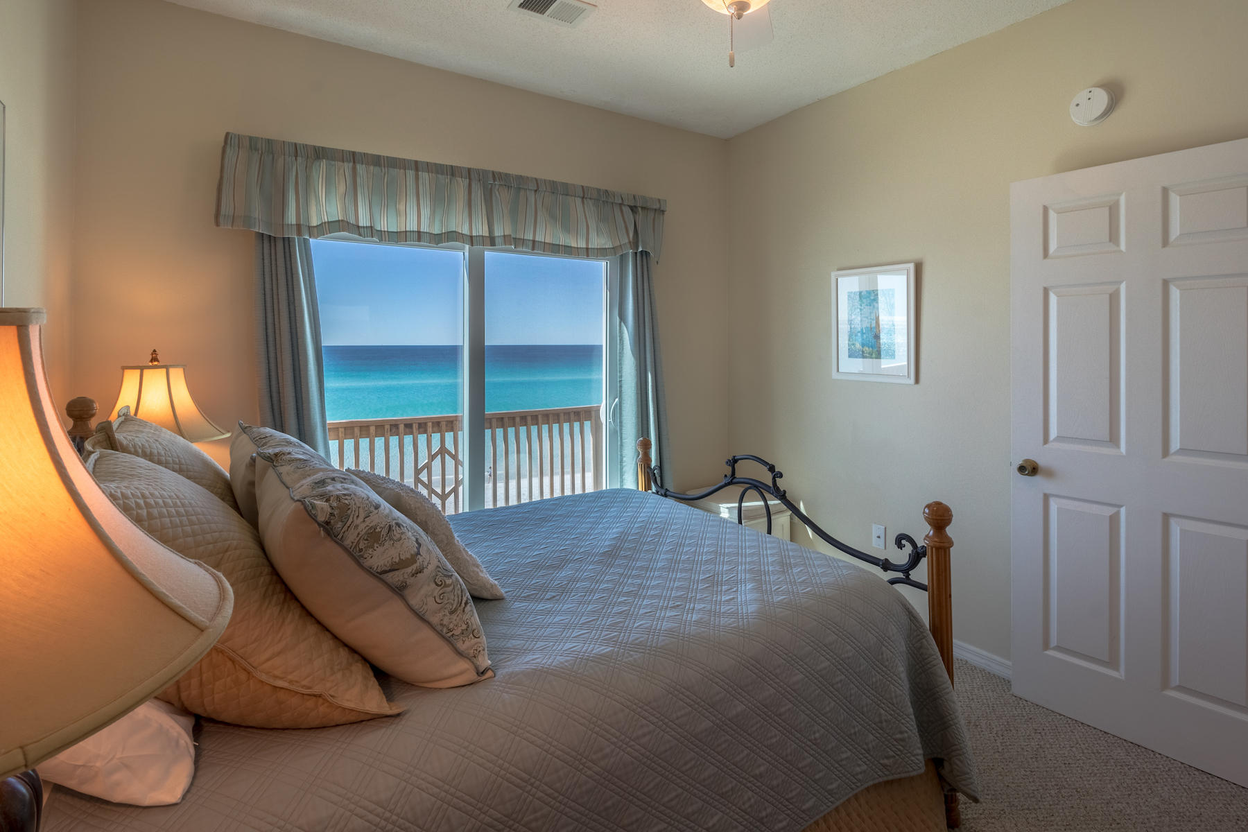 EASTERN LAKE S/D - Residential