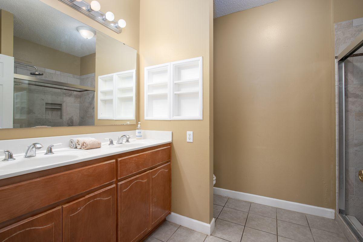 ESCADA - Residential