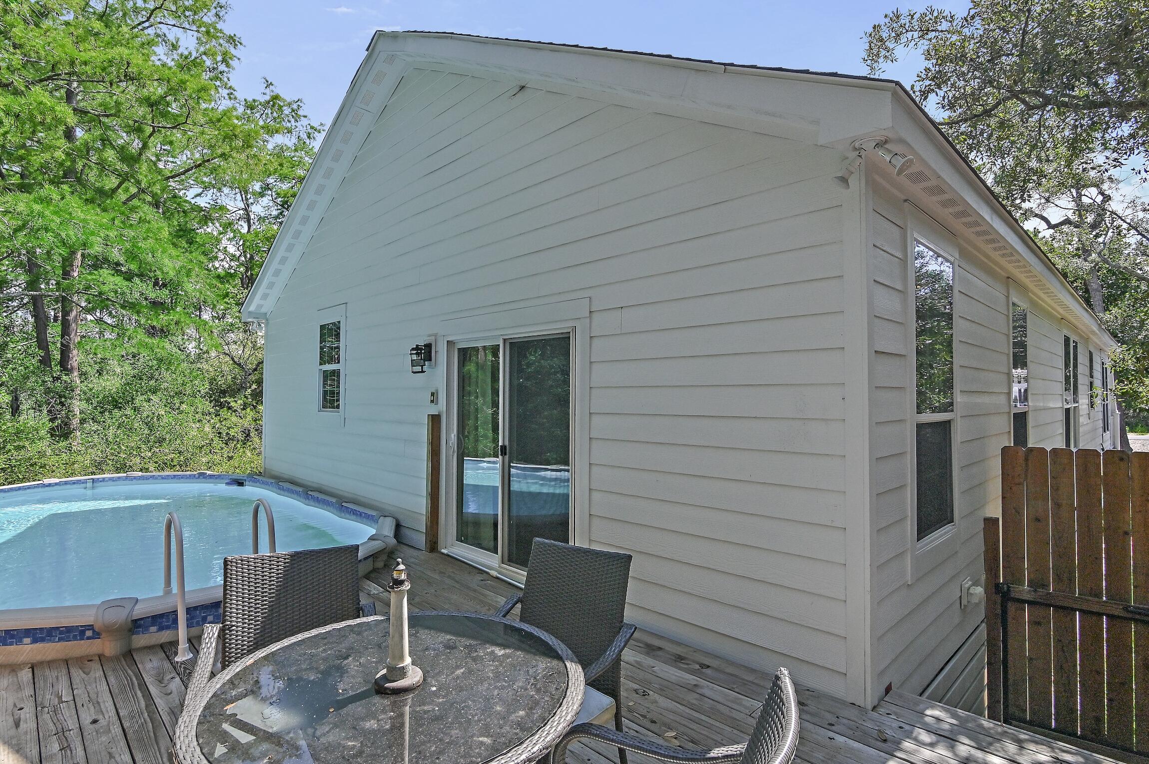 GULF SHORE MANOR - Residential Lease