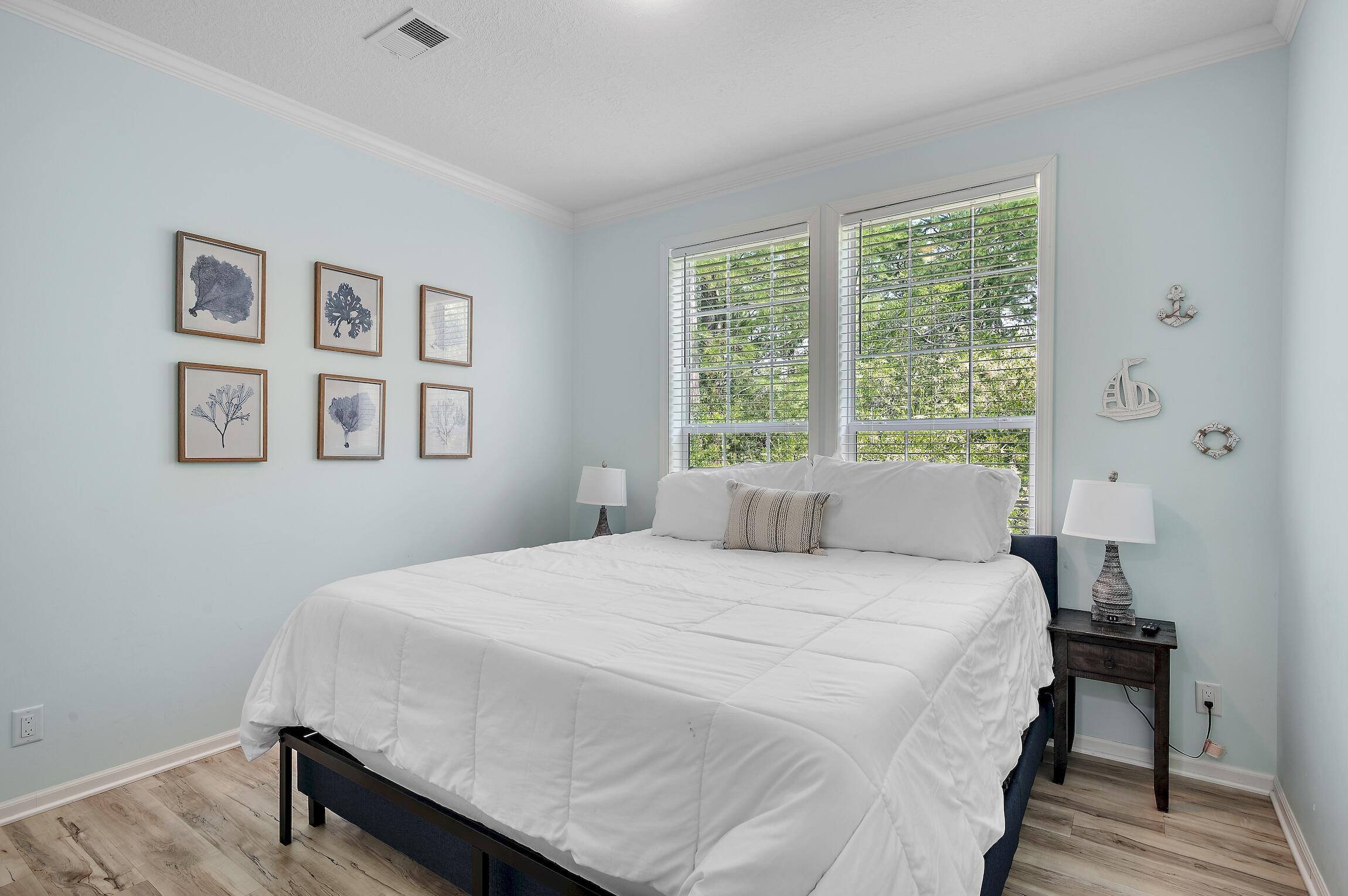 GULF SHORE MANOR - Residential Lease