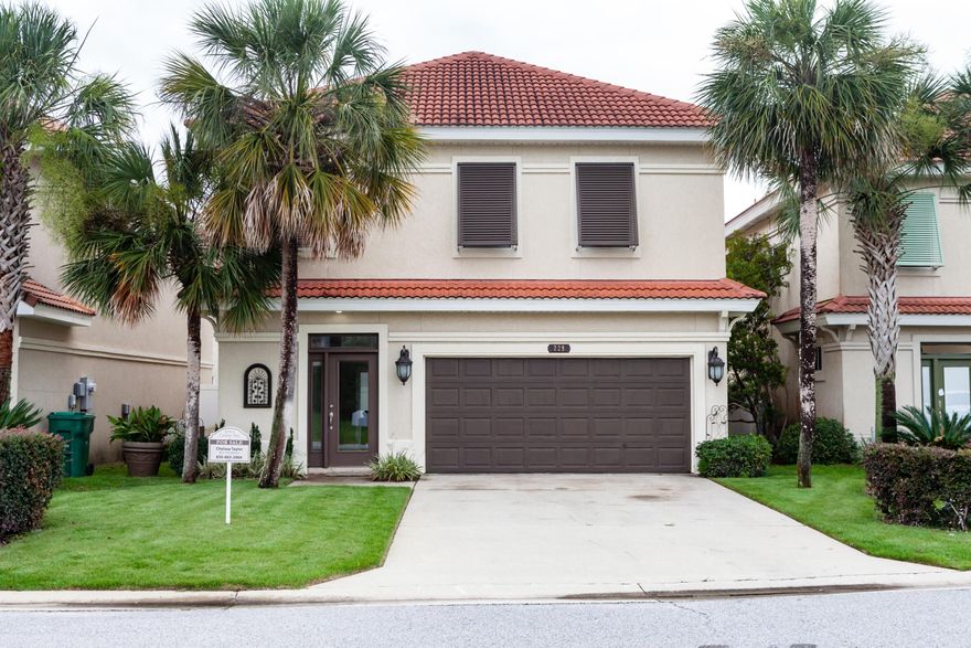 Fresh & Modern - this adorable home has recently had a ''facelift''. Gorgeous kitchen with open concept first floor. All bedrooms are located upstairs with a large master bedroom, bath and balcony. Location is convenient to EVERYTHING - the beach, shopping, golf course, community pool. Must see to appreciate. Furnishings are negotiable.