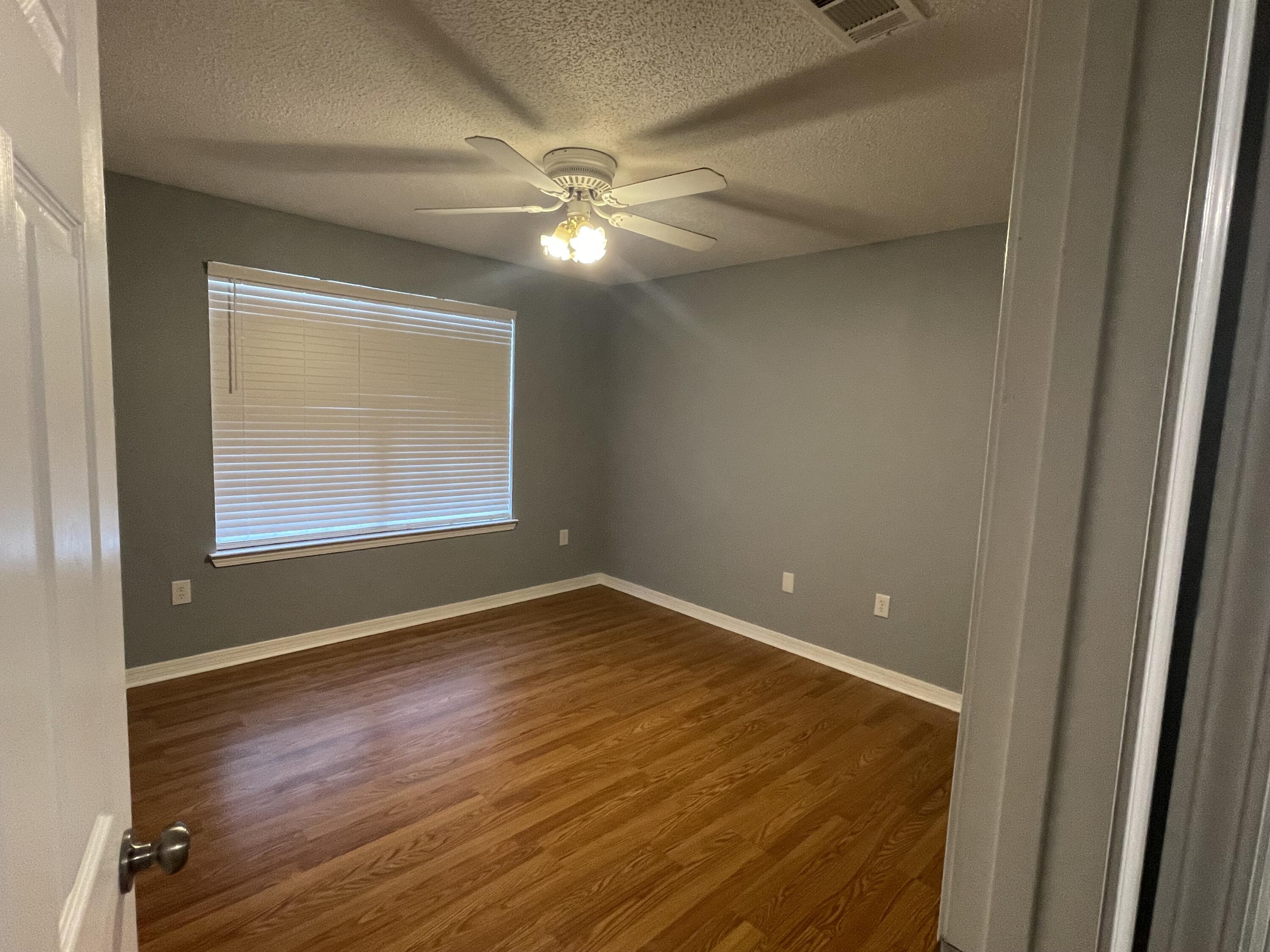 AUBURN HEIGHTS - Residential