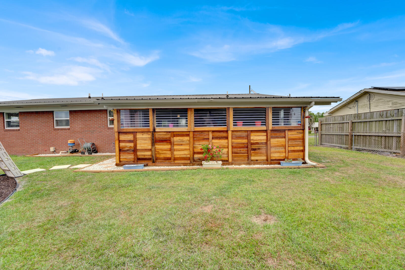 MORRIS MANOR ESTATES UNIT 4 - Residential