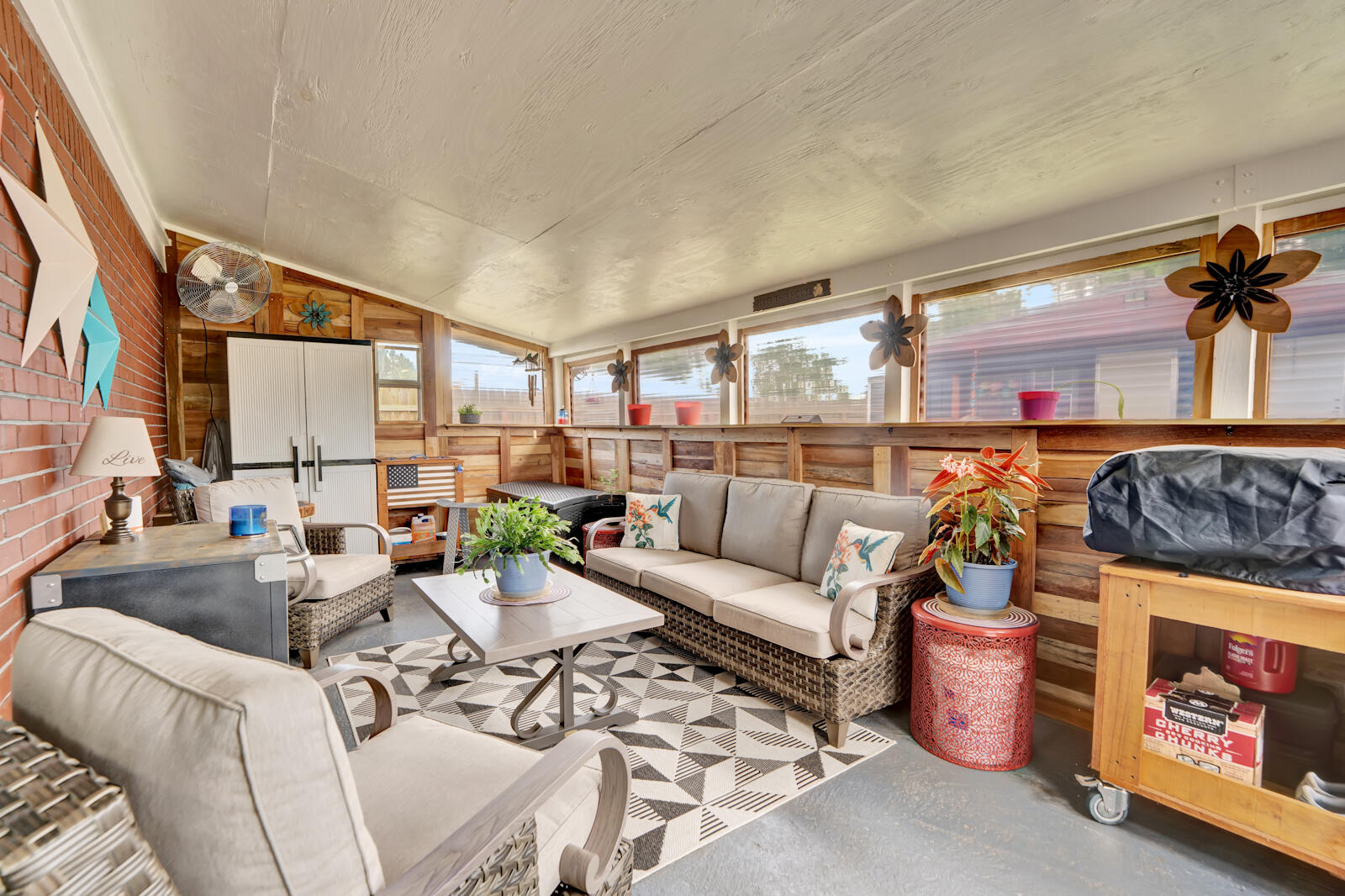 MORRIS MANOR ESTATES UNIT 4 - Residential