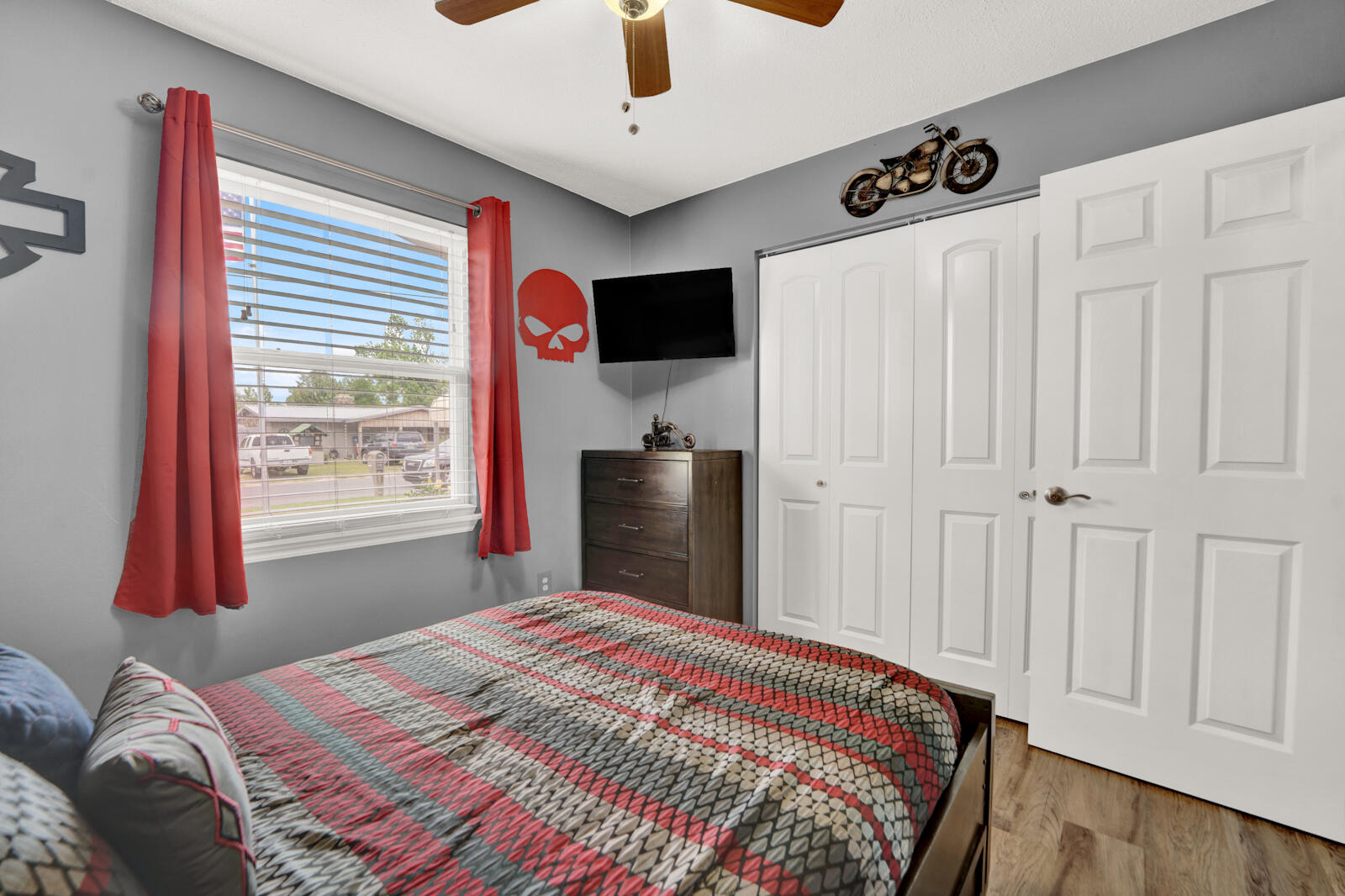 MORRIS MANOR ESTATES UNIT 4 - Residential