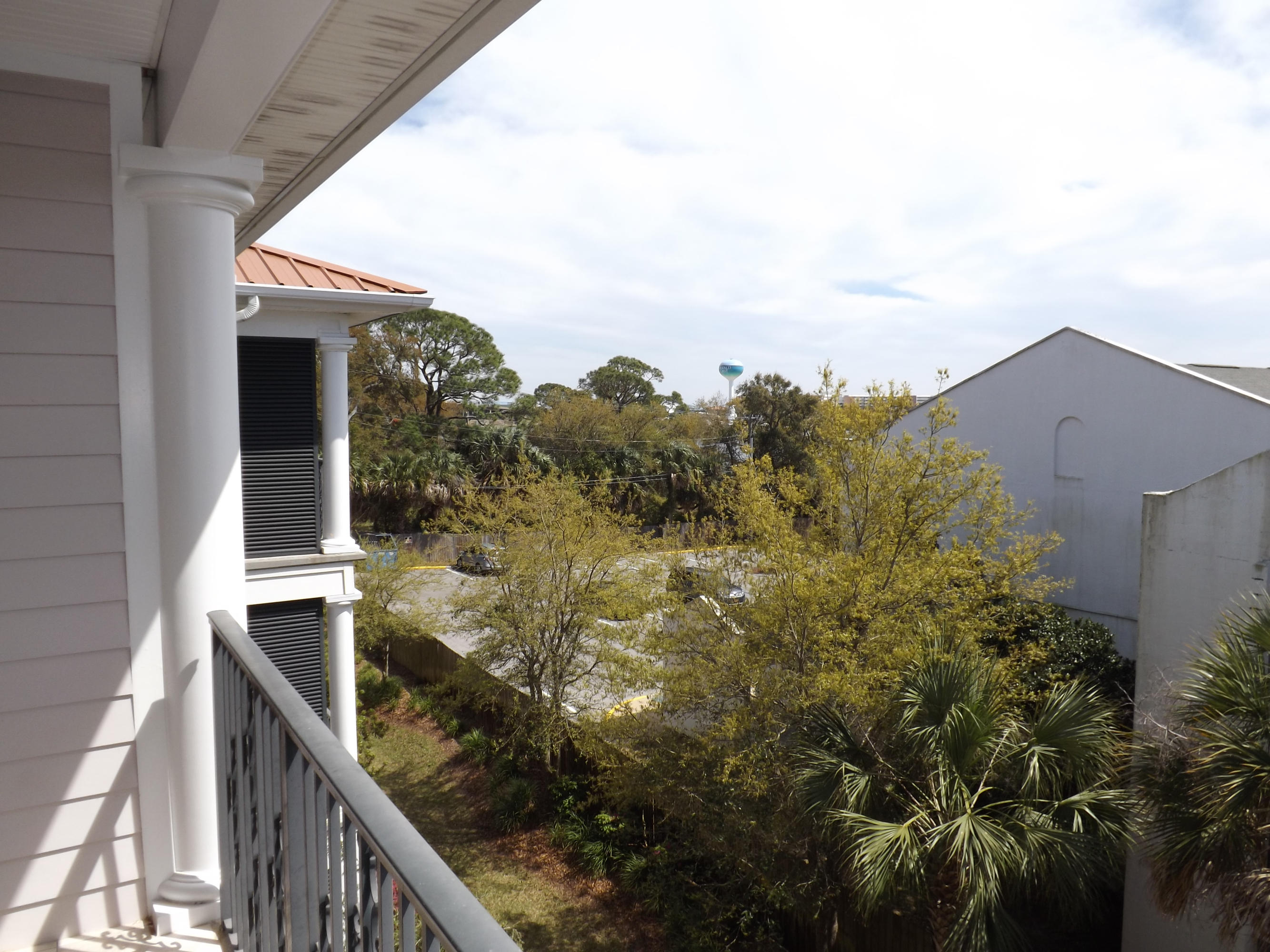 FRENCH QUARTERS CONDOS - Residential