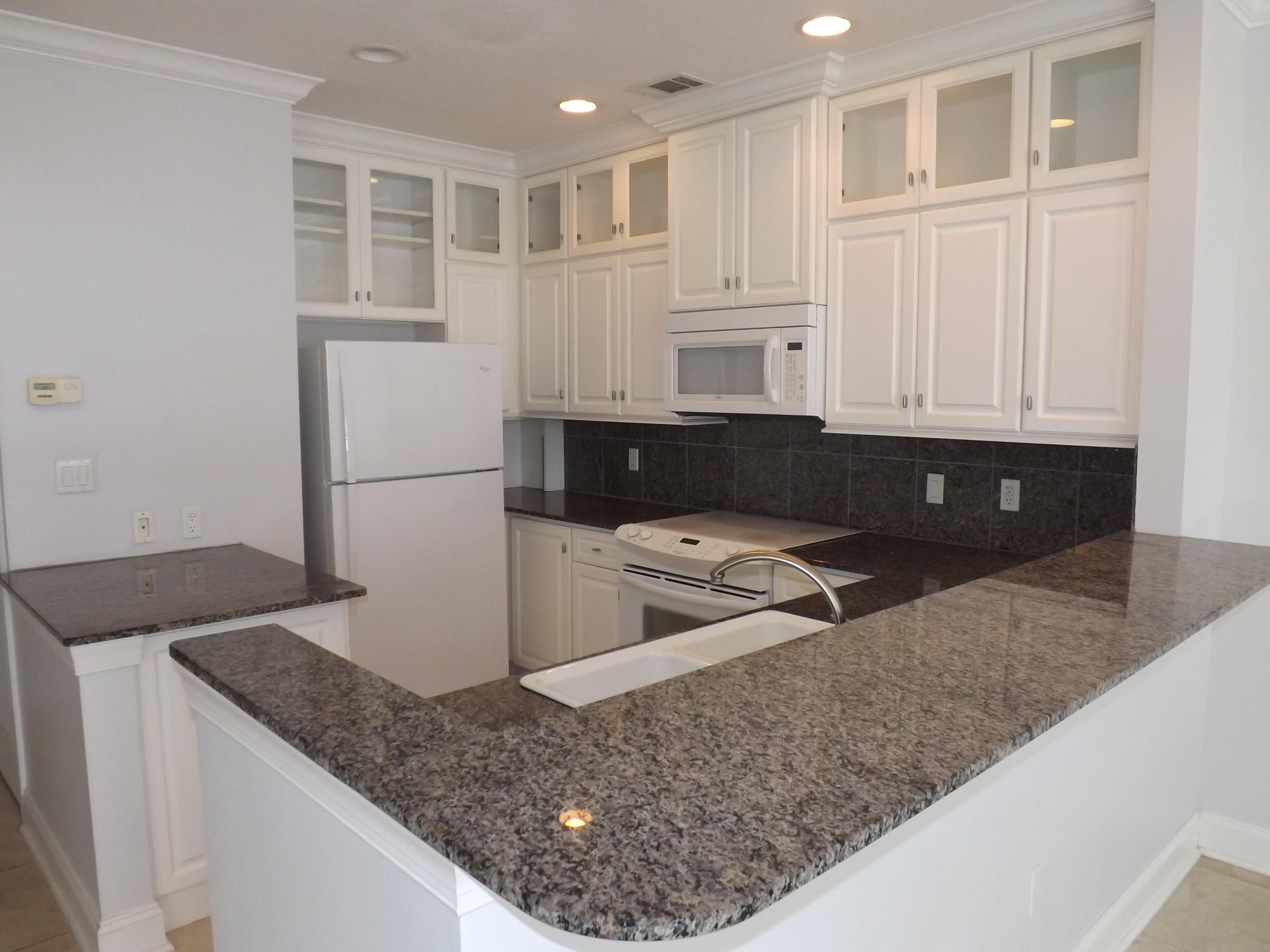 FRENCH QUARTERS CONDOS - Residential