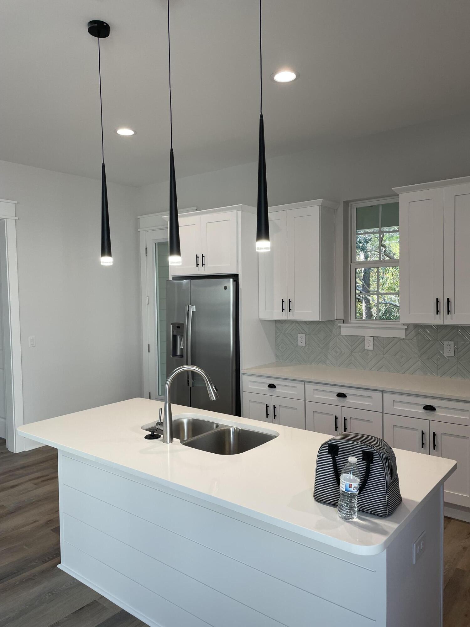 HIDDEN GROVE - Residential