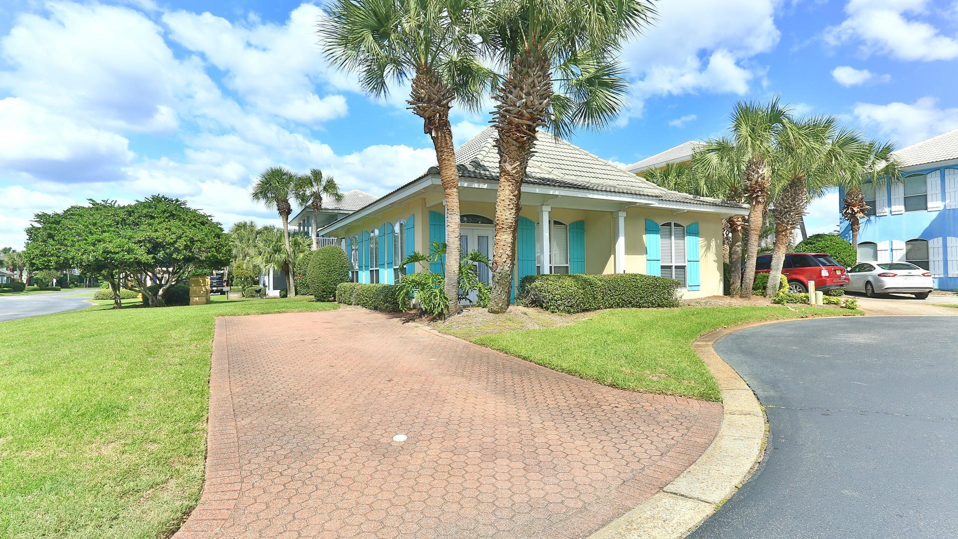 EMERALD SHORES OF SOUTH WALTON - Residential