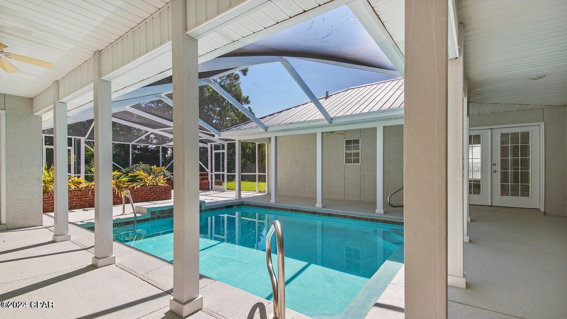 COLONY CLUB HARBOUR PH 3 - Residential Lease