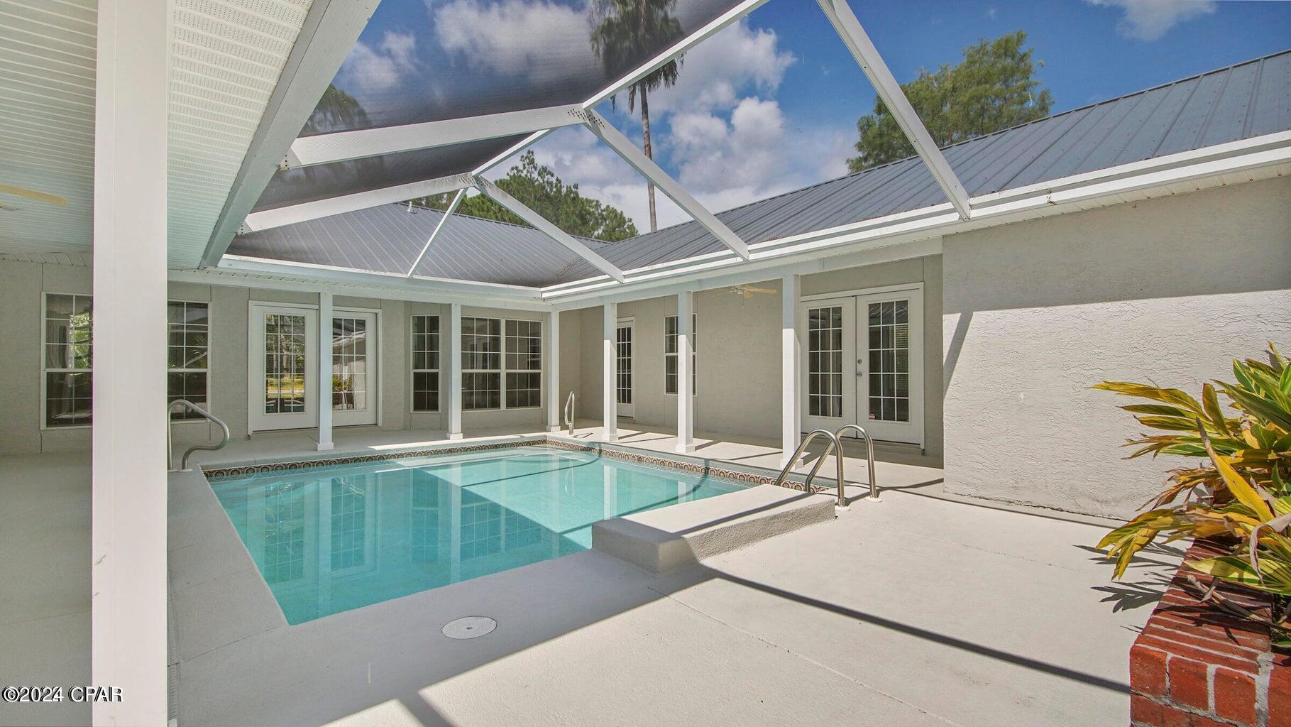 COLONY CLUB HARBOUR PH 3 - Residential Lease