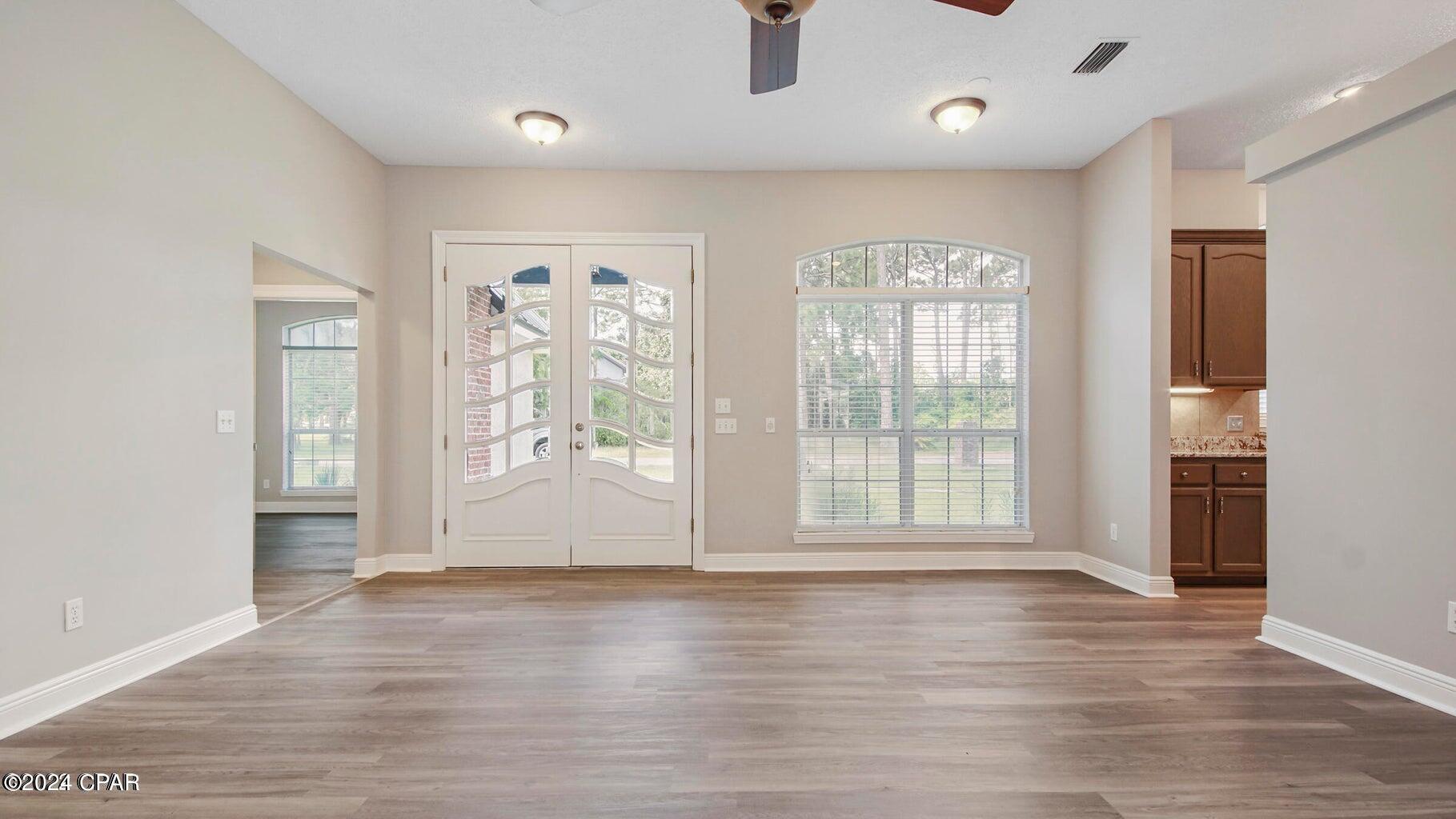 COLONY CLUB HARBOUR PH 3 - Residential Lease