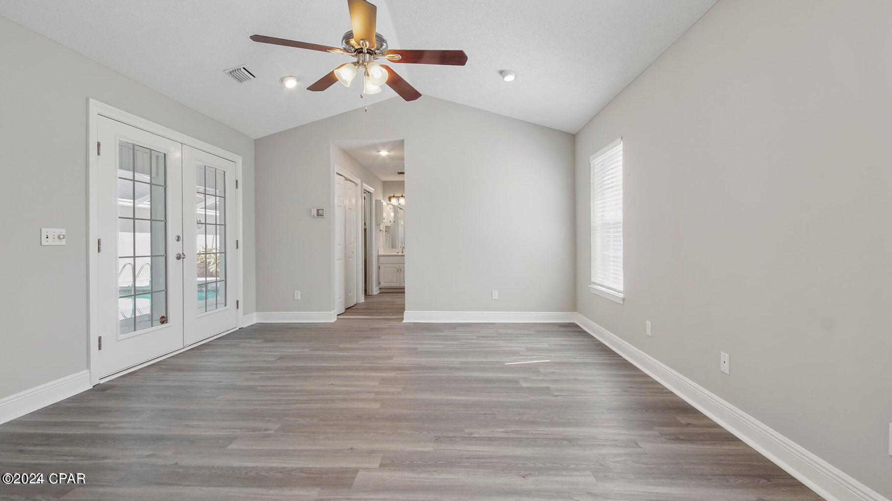 COLONY CLUB HARBOUR PH 3 - Residential Lease