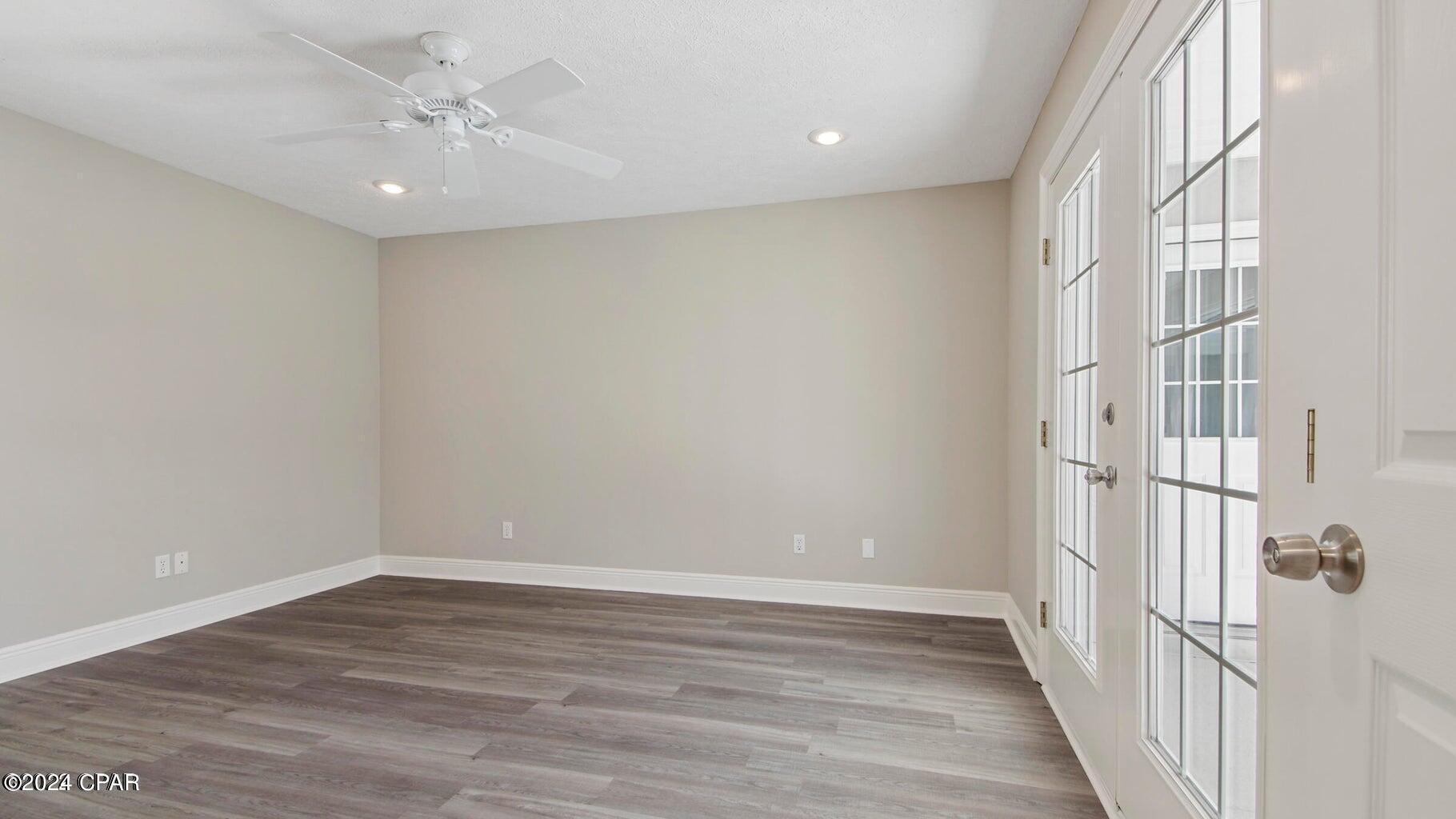 COLONY CLUB HARBOUR PH 3 - Residential Lease