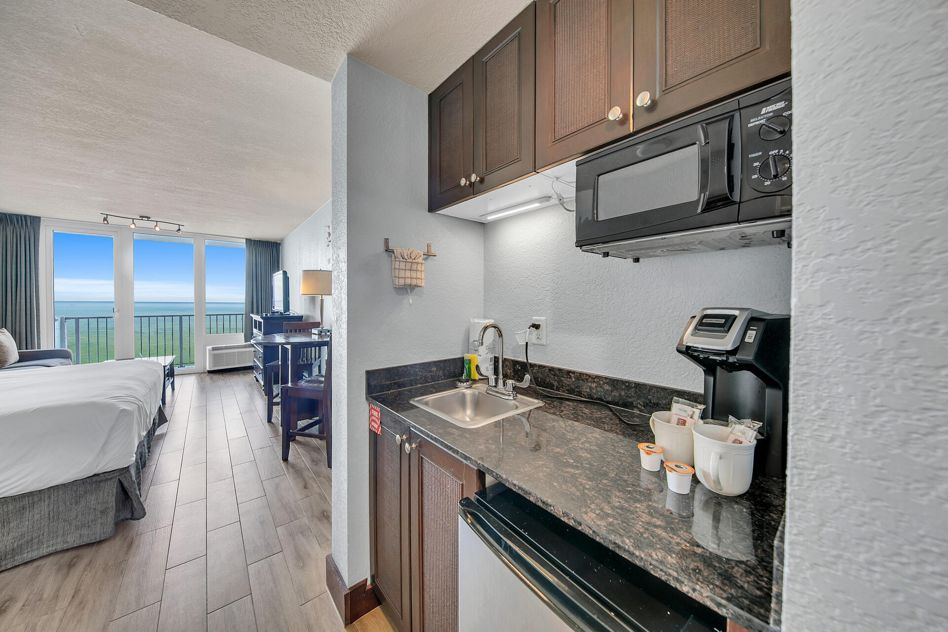 BAYSIDE CONDO SANDESTIN - Residential