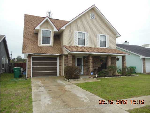 WOODLAND PARK ESTATES - Residential Lease