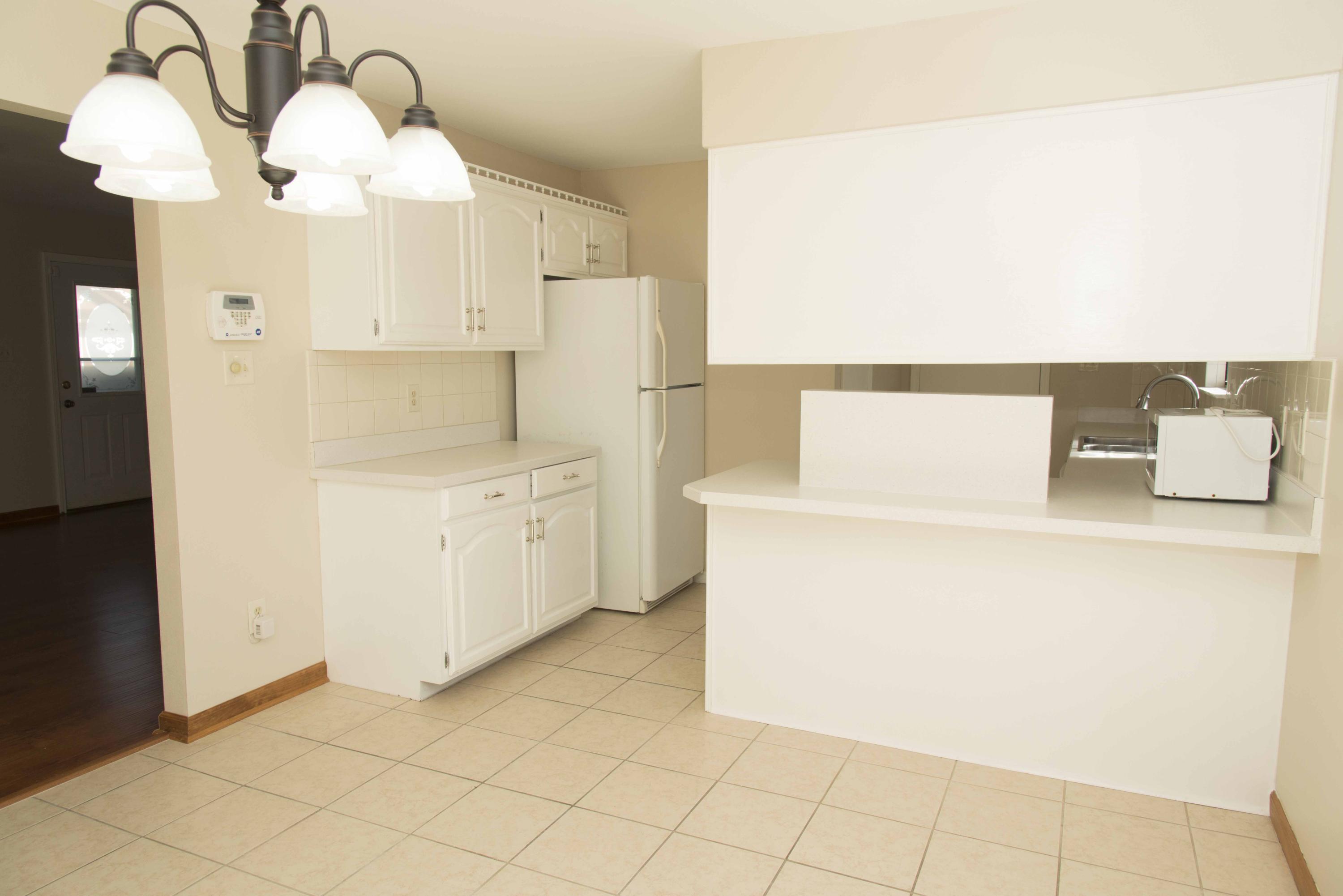 WOODLAND PARK ESTATES - Residential Lease