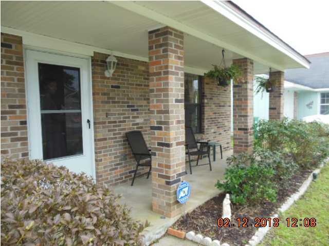 WOODLAND PARK ESTATES - Residential Lease