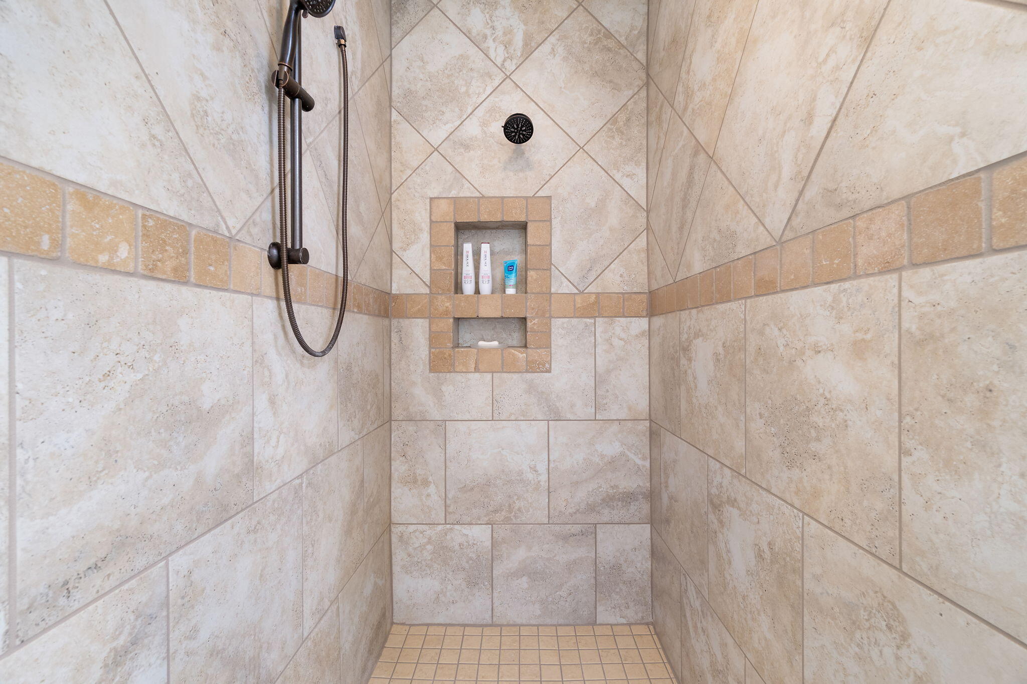 HIDDEN CREEK AT HOLLEY BY THE SEA - Residential