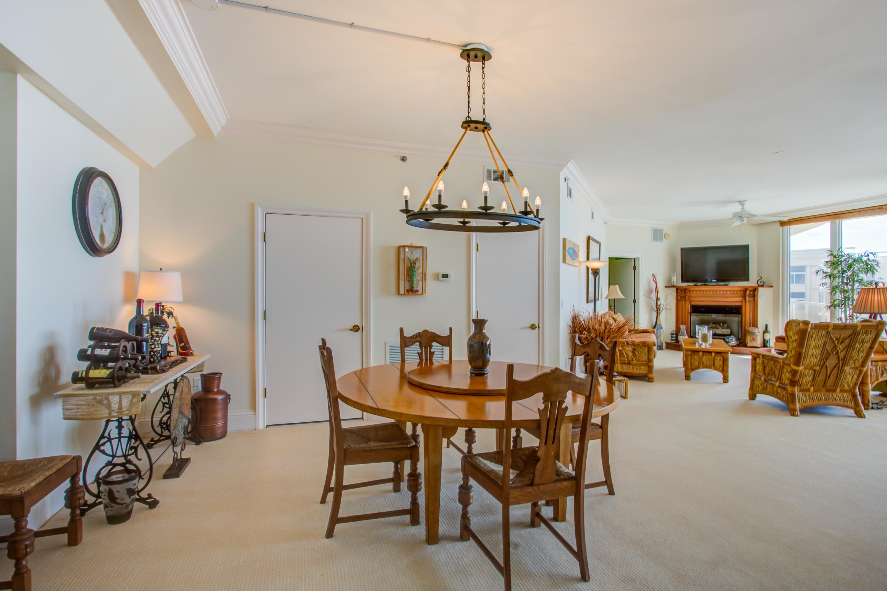 EAST PASS TOWERS CONDO PH 2 - Residential