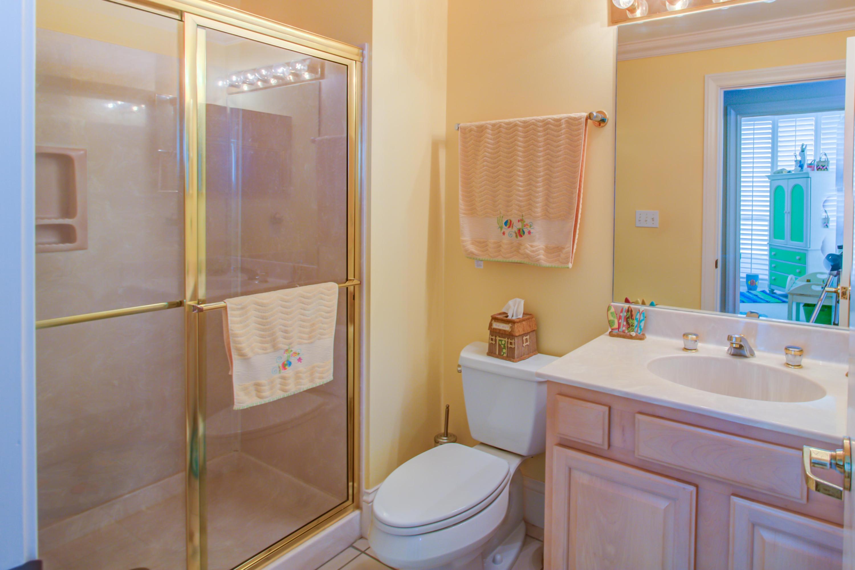 EAST PASS TOWERS CONDO PH 2 - Residential